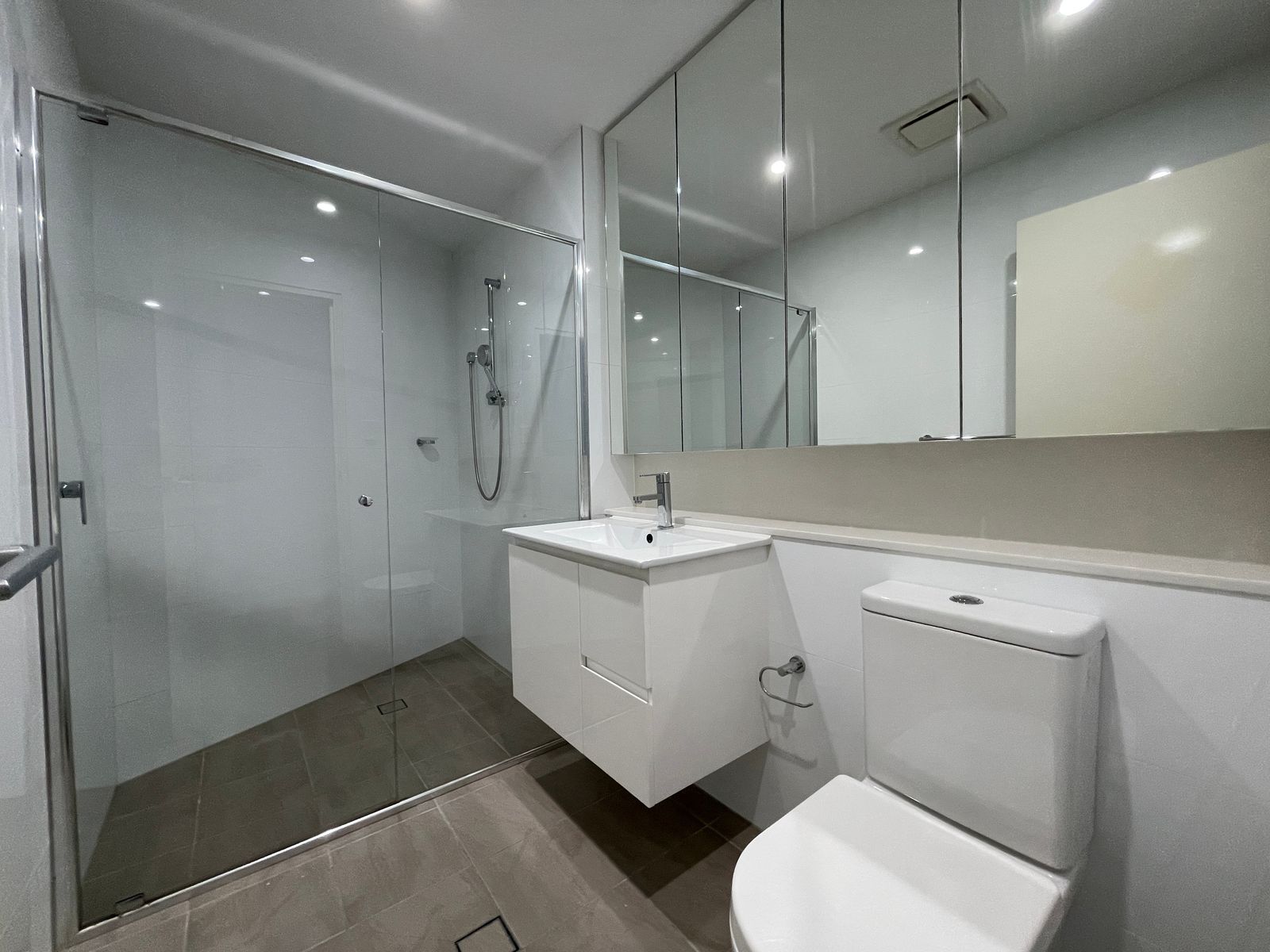 304/2 Thomas Street, Ashfield NSW 2131, Ashfield - Thumbnail 5