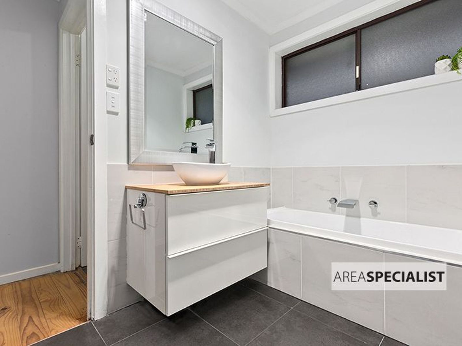 2/11 Nithsdale Road, Noble Park, VIC 3174, Noble Park - Thumbnail 3