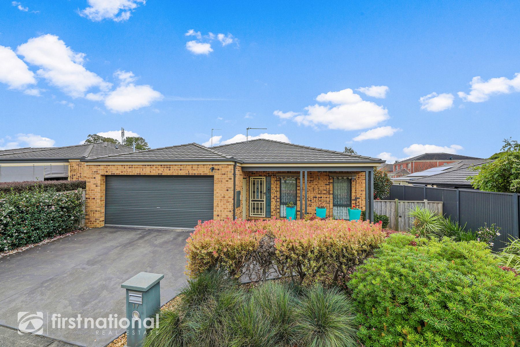 17 McMillan Drive, Warragul, VIC 3820