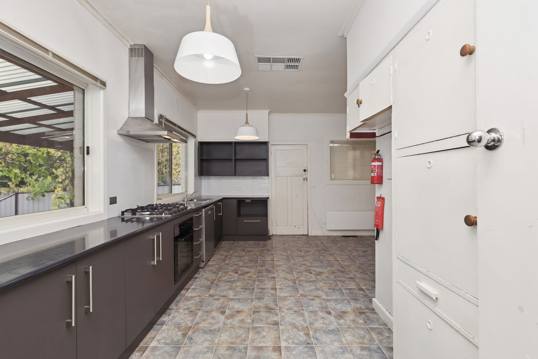 3 Ewing Avenue, Flora Hill, VIC 3550, Flora Hill - Thumbnail 6