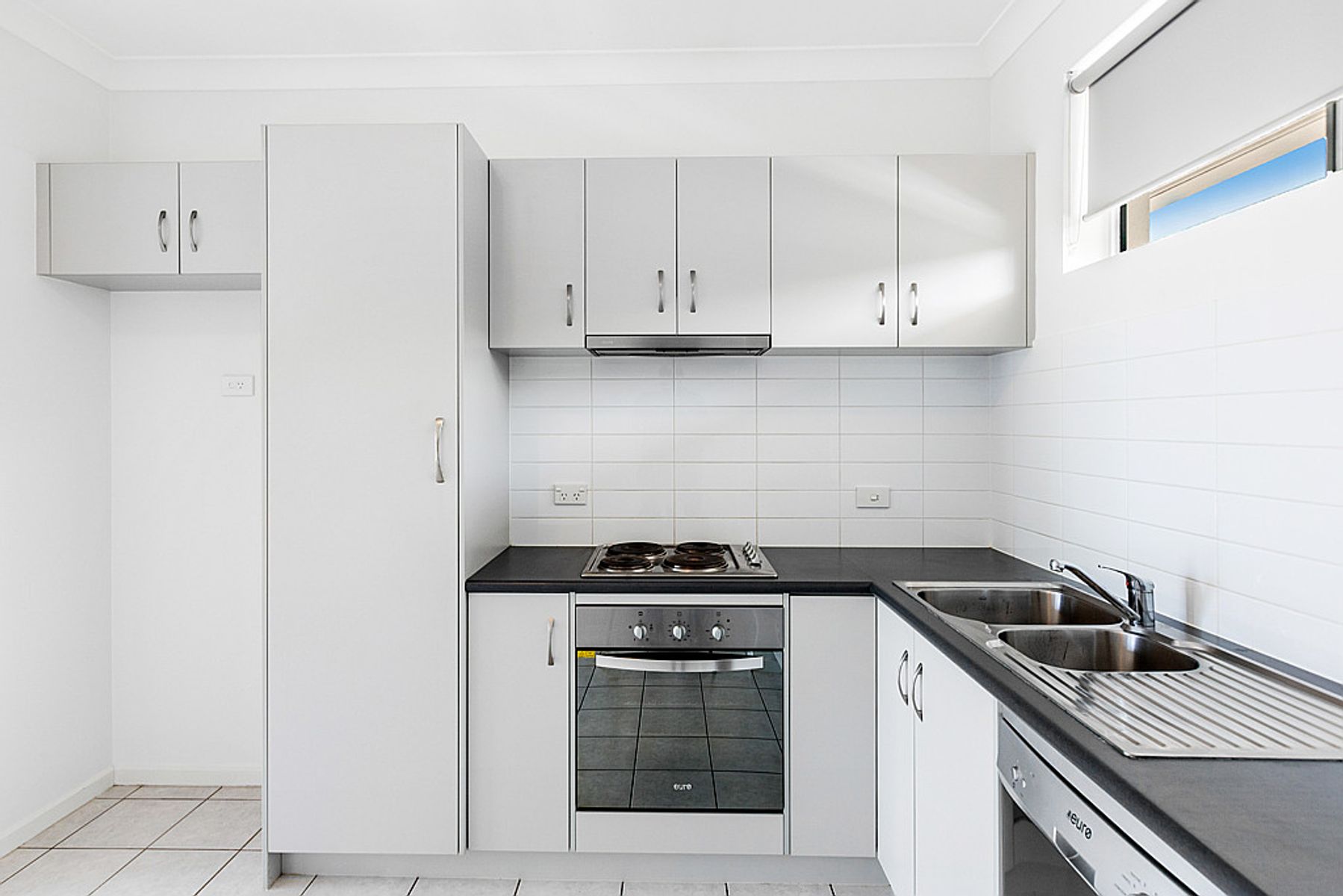 10/99 Elder Drive, Mawson Lakes, SA 5095, Mawson Lakes - Thumbnail 2
