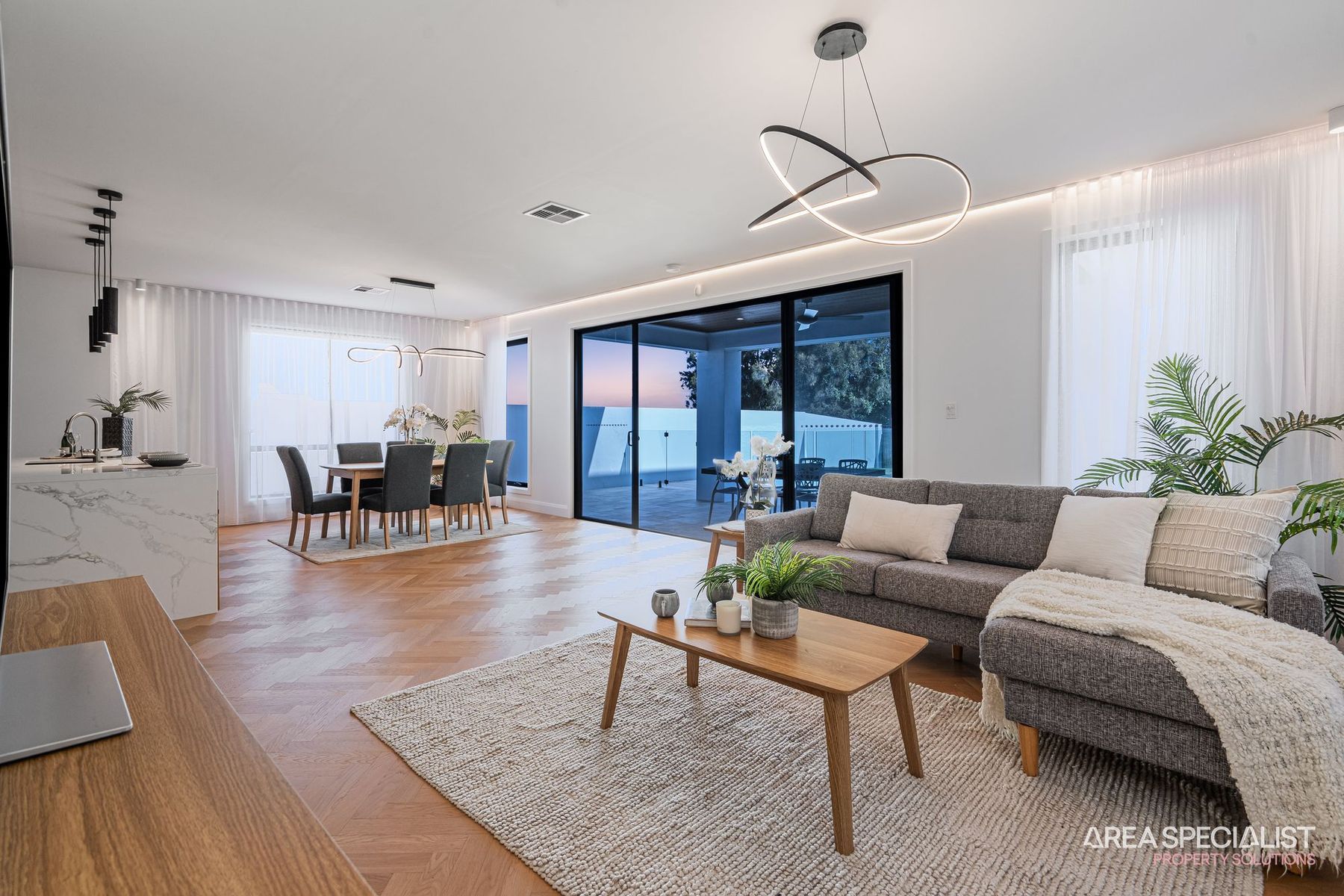 95 Harbour Boulevard, Jacobs Well, Jacobs Well - Thumbnail 8