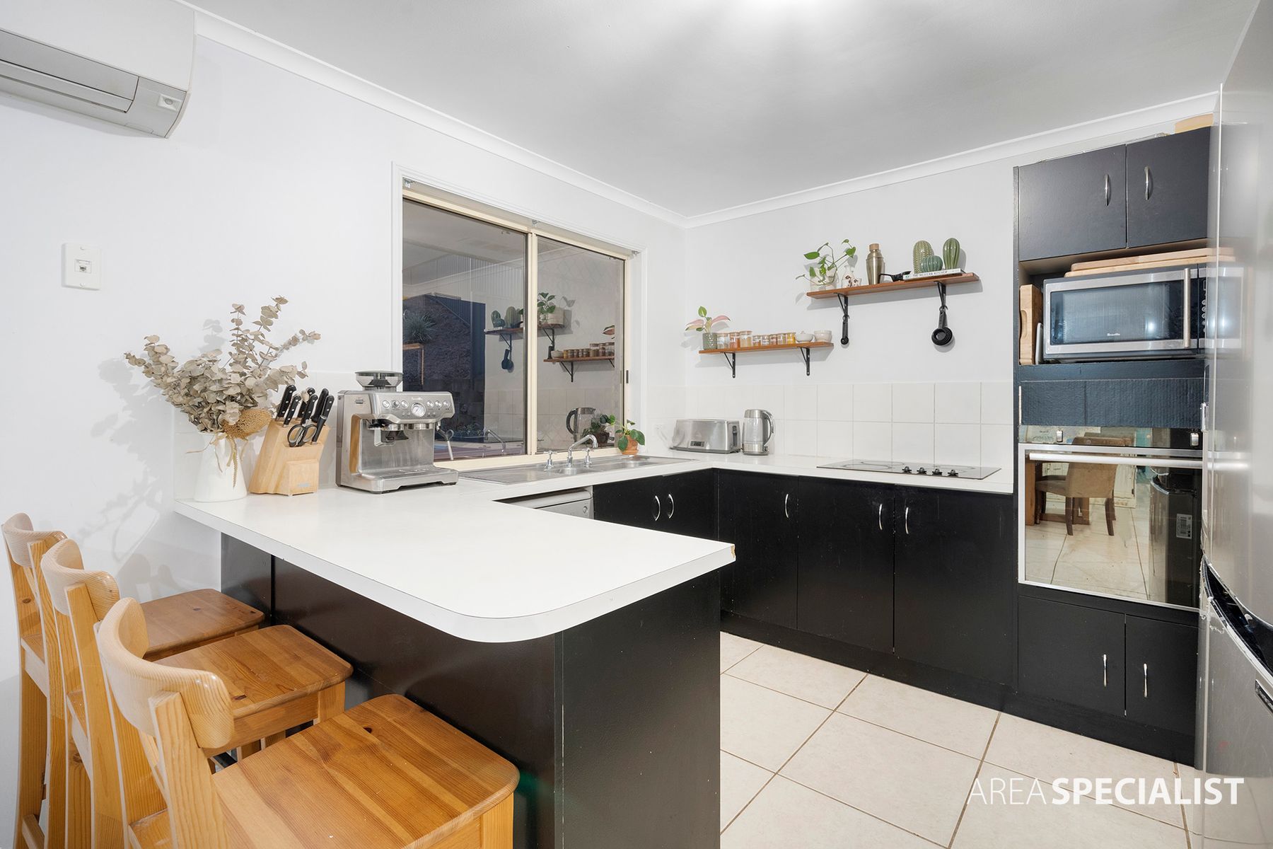 44 Broadway Drive, Oxenford, QLD 4210, Oxenford - Thumbnail 2