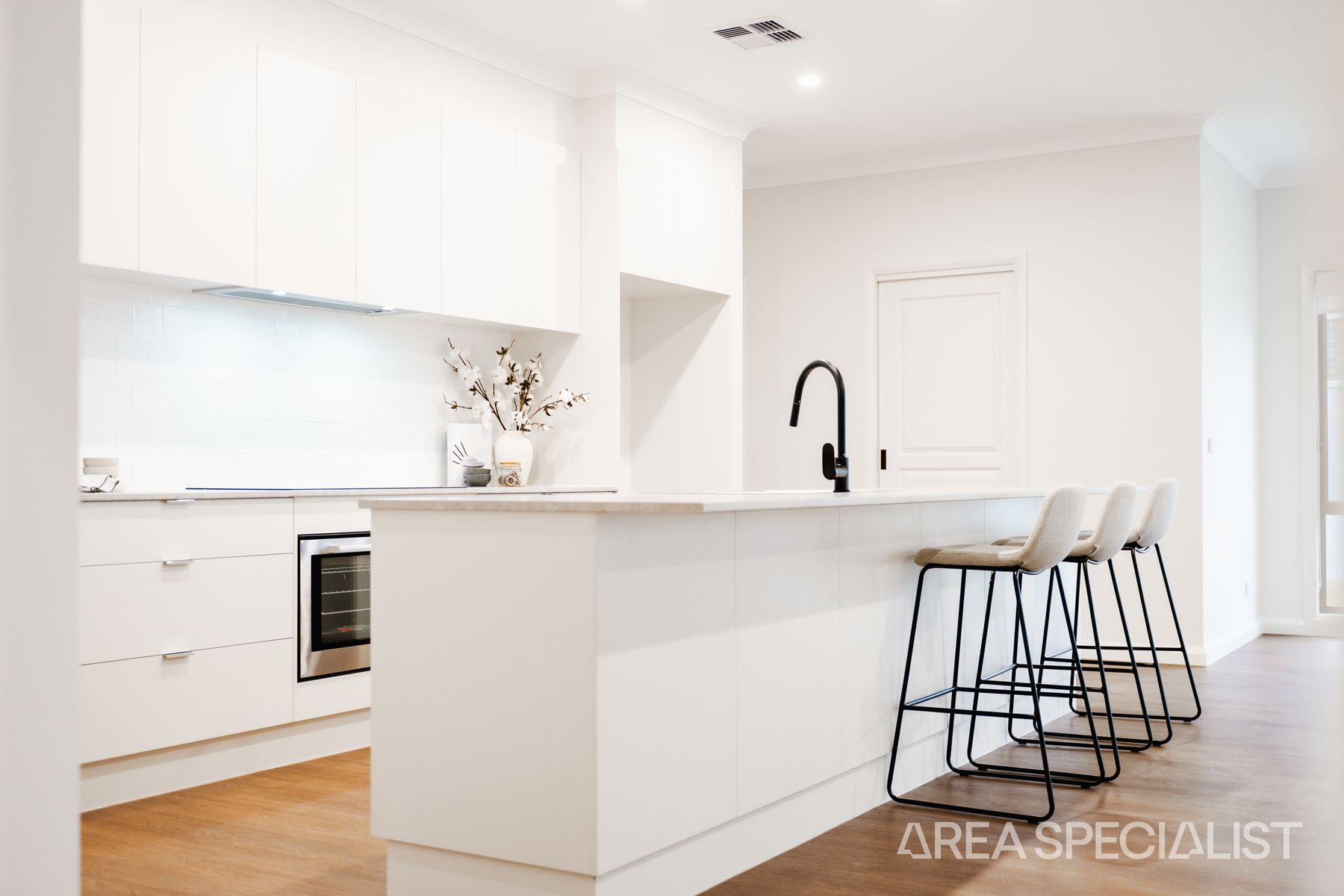 664 Ontario Avenue, Mildura, Mildura - Thumbnail 2