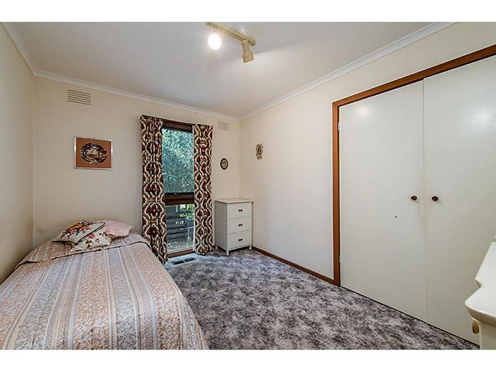 3 Meadow Court, Viewbank - Thumbnail 8