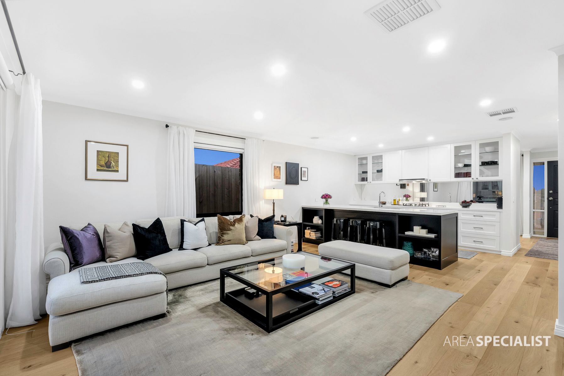 44 Michelle Drive, Hampton Park, VIC 3976, Hampton Park - Thumbnail 2
