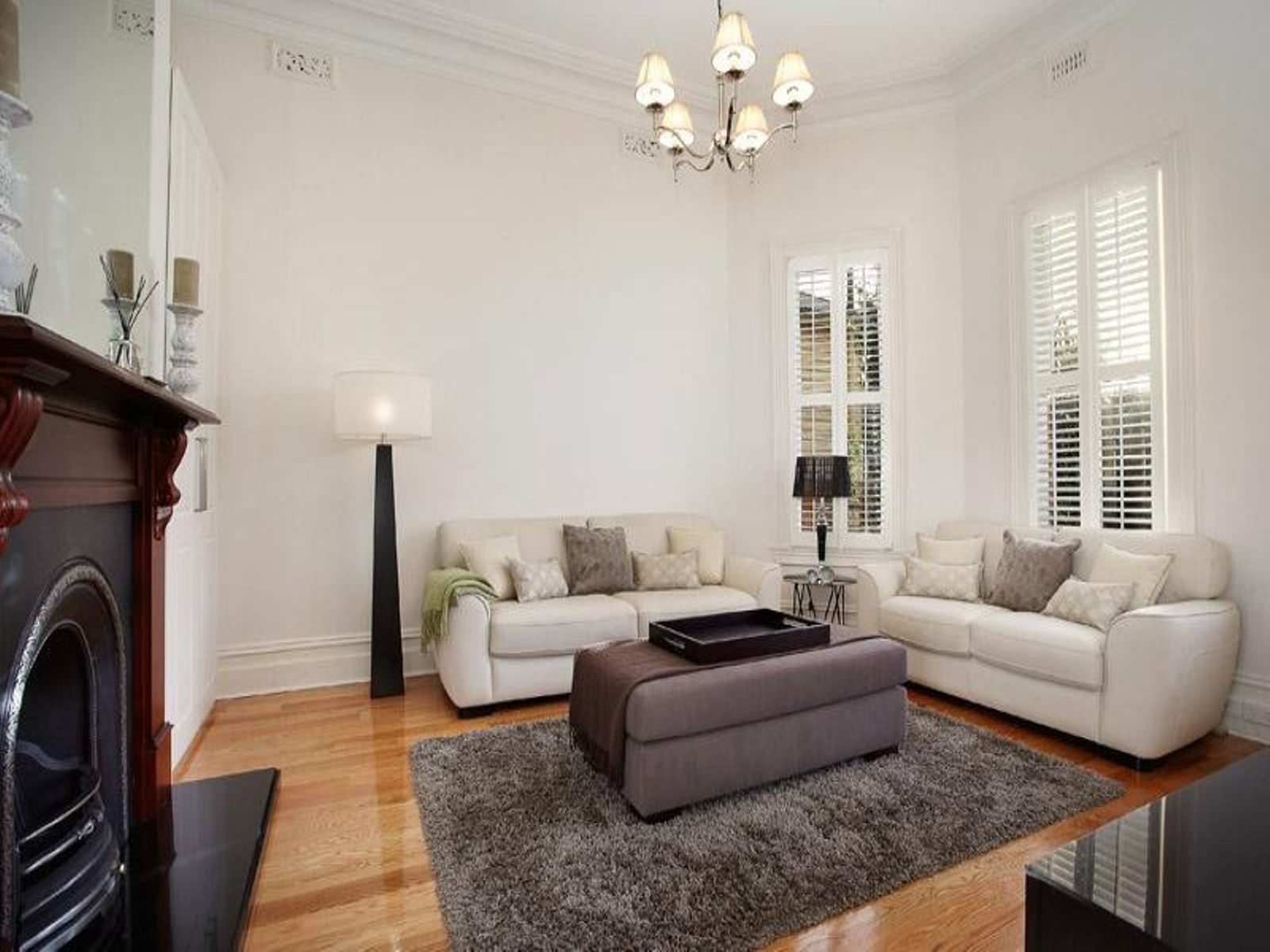 1 Clarinda Road, Essendon - Thumbnail 3