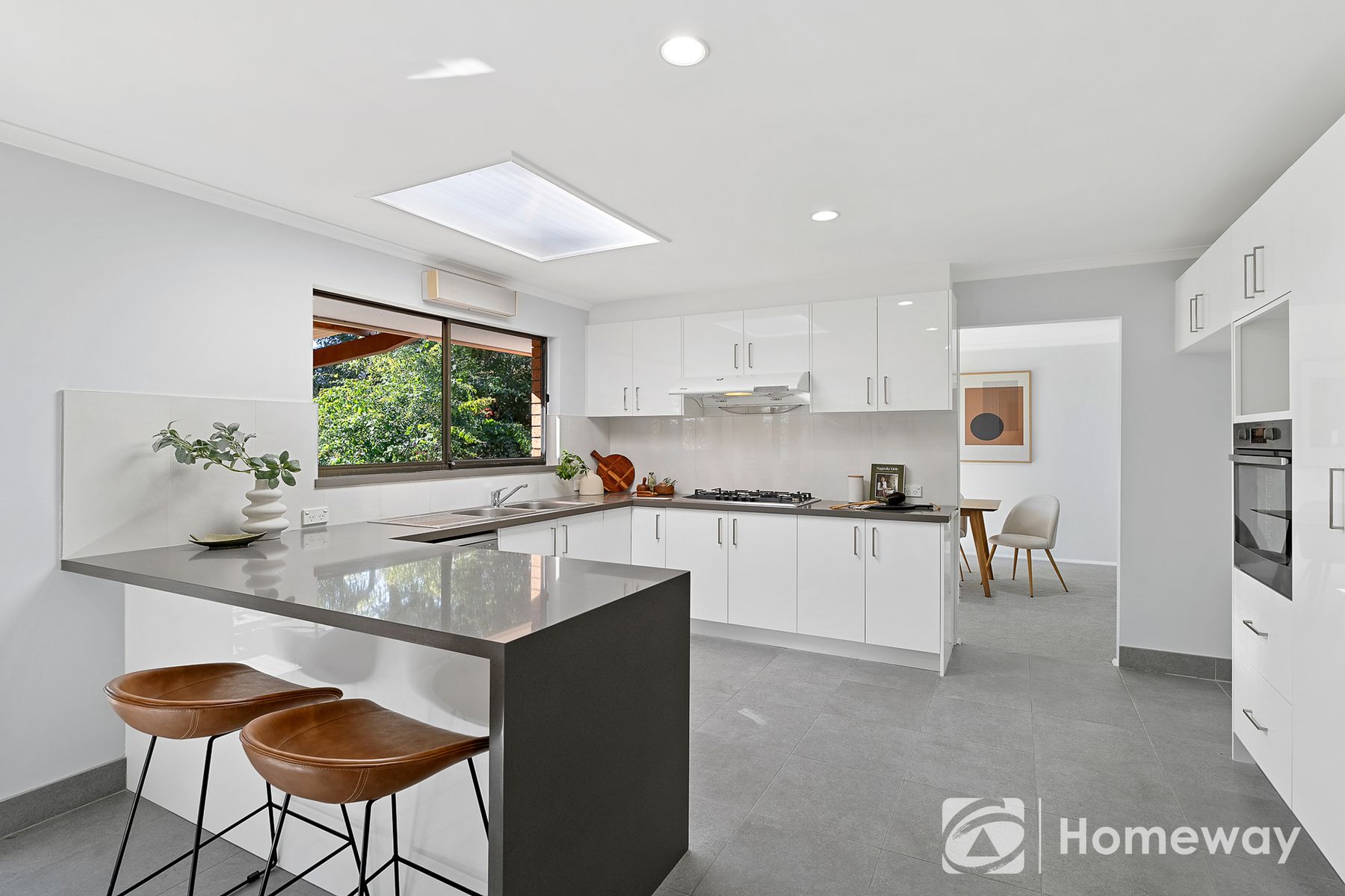 3 Thompson Close, West Pennant Hills NSW 2125, Pennant Hills - Thumbnail 3