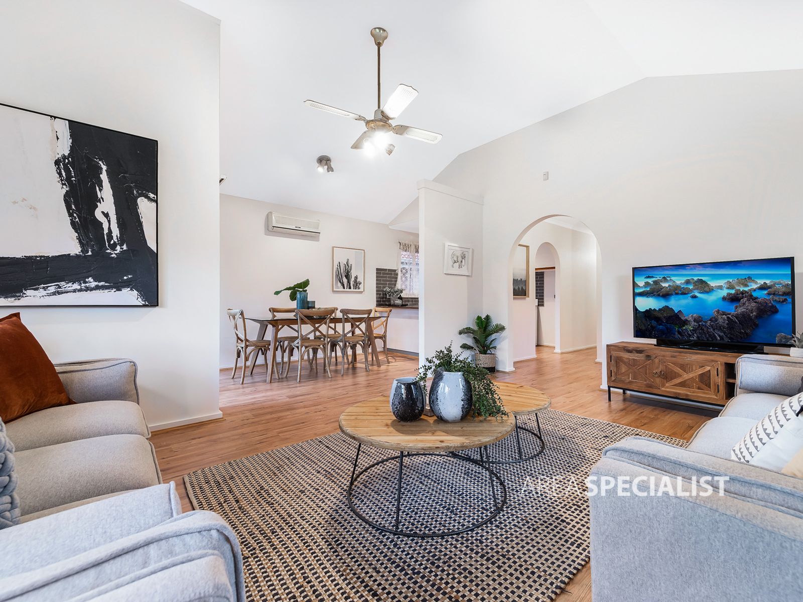 4 Devira Street, Dandenong North, VIC 3175, Dandenong North - Thumbnail 2