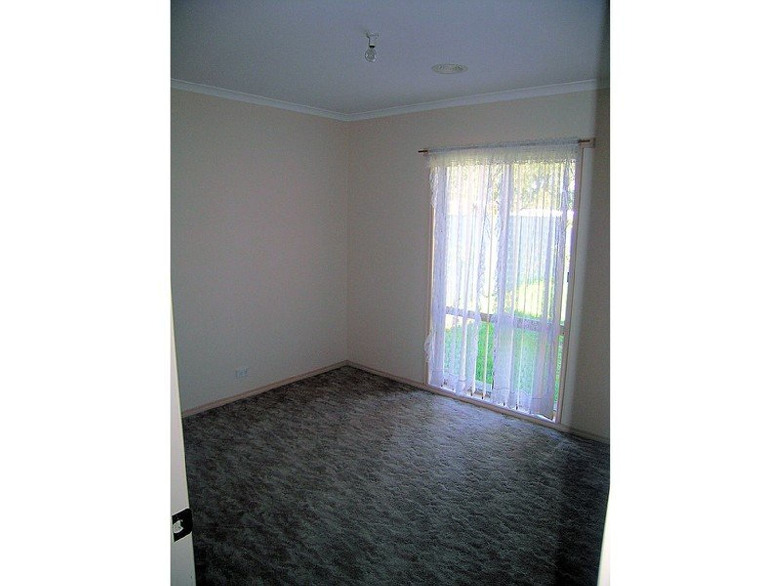 54 Riverside Avenue, Mildura - Thumbnail 5