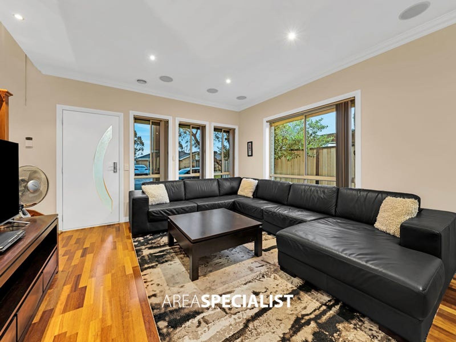 12 Branton Drive, Hampton Park, VIC 3976, Hampton Park - Thumbnail 2