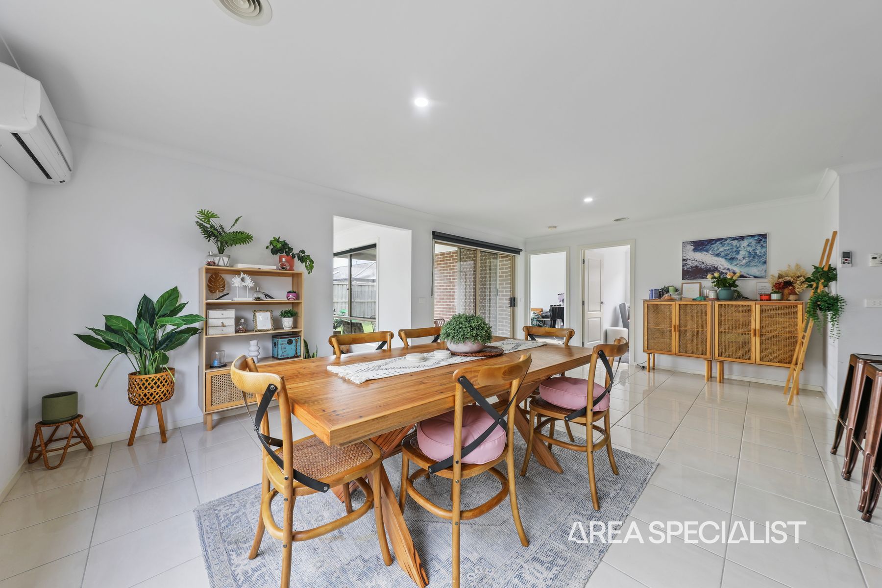 15 Aspen Street, Pakenham, VIC 3810, Pakenham - Thumbnail 3