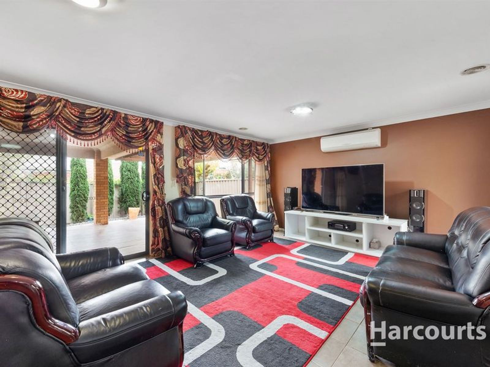 16 Matlock Street, Caroline Springs, VIC 3023, Caroline Springs - Thumbnail 5