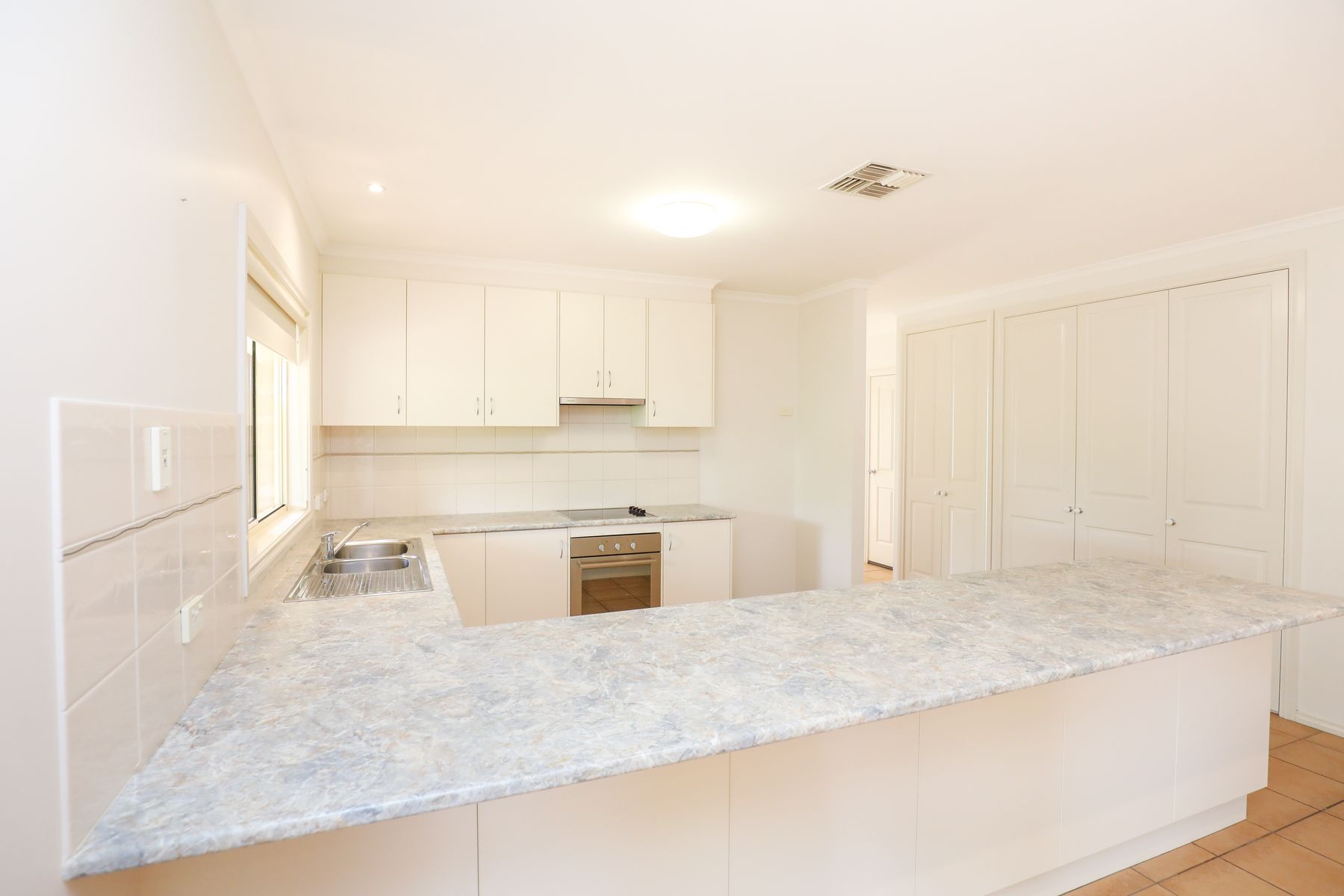 12 Belle Gardens Drive, Mildura - Thumbnail 2