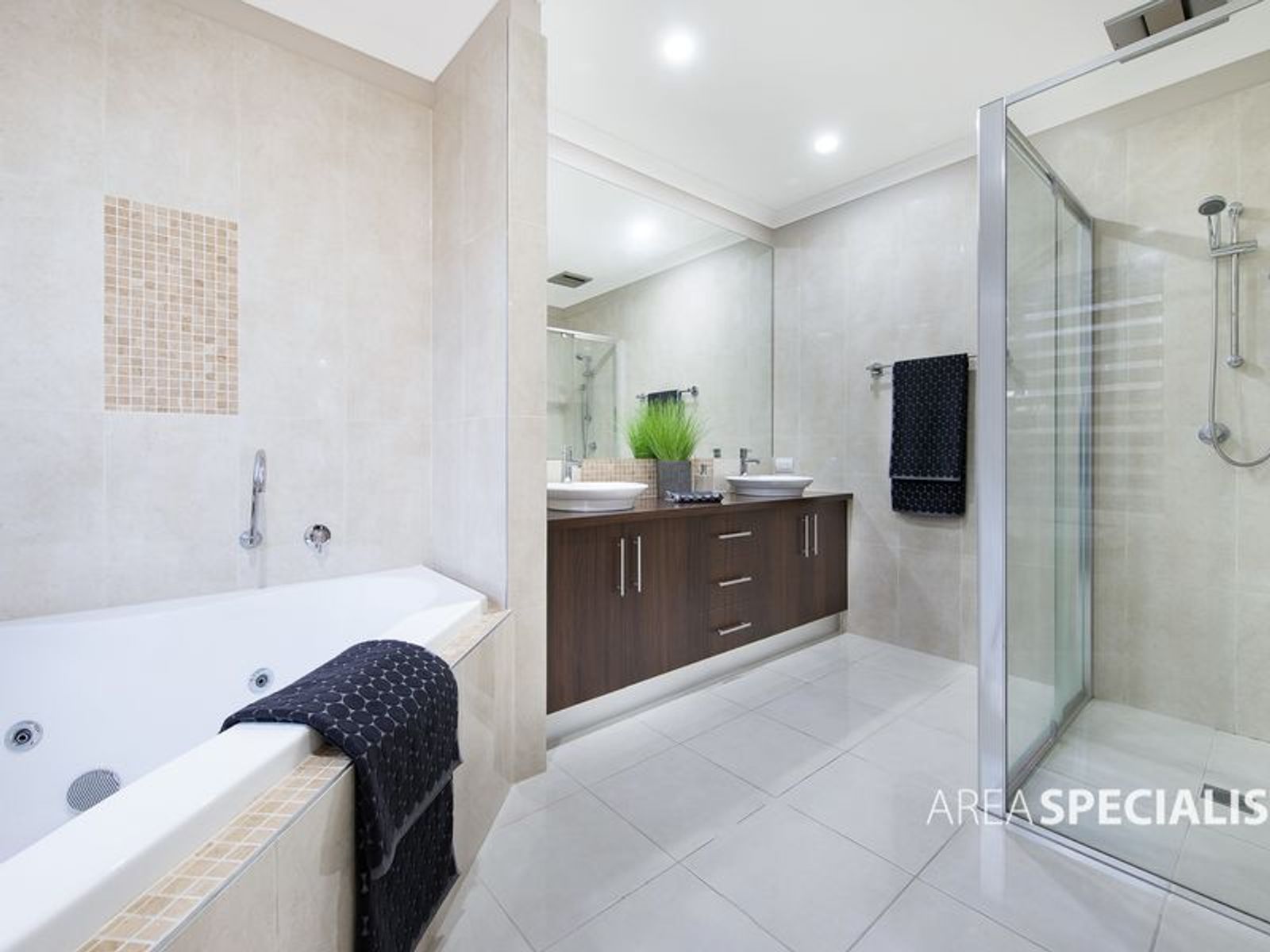 92 Brookwater Parade, Lyndhurst, VIC 3975, Lyndhurst - Thumbnail 7