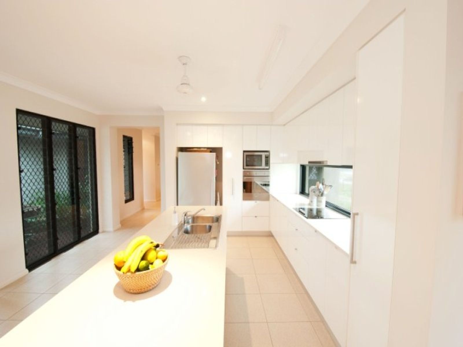 14 Surcingle Drive, Marlow Lagoon NT 0830, Marlow Lagoon - Thumbnail 2