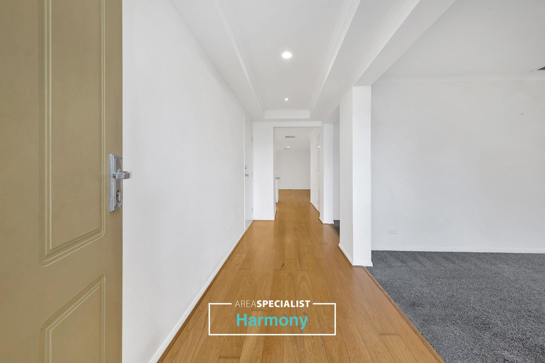 3 Lake Eyre Place, Caroline Springs, VIC 3023, Caroline Springs - Thumbnail 2