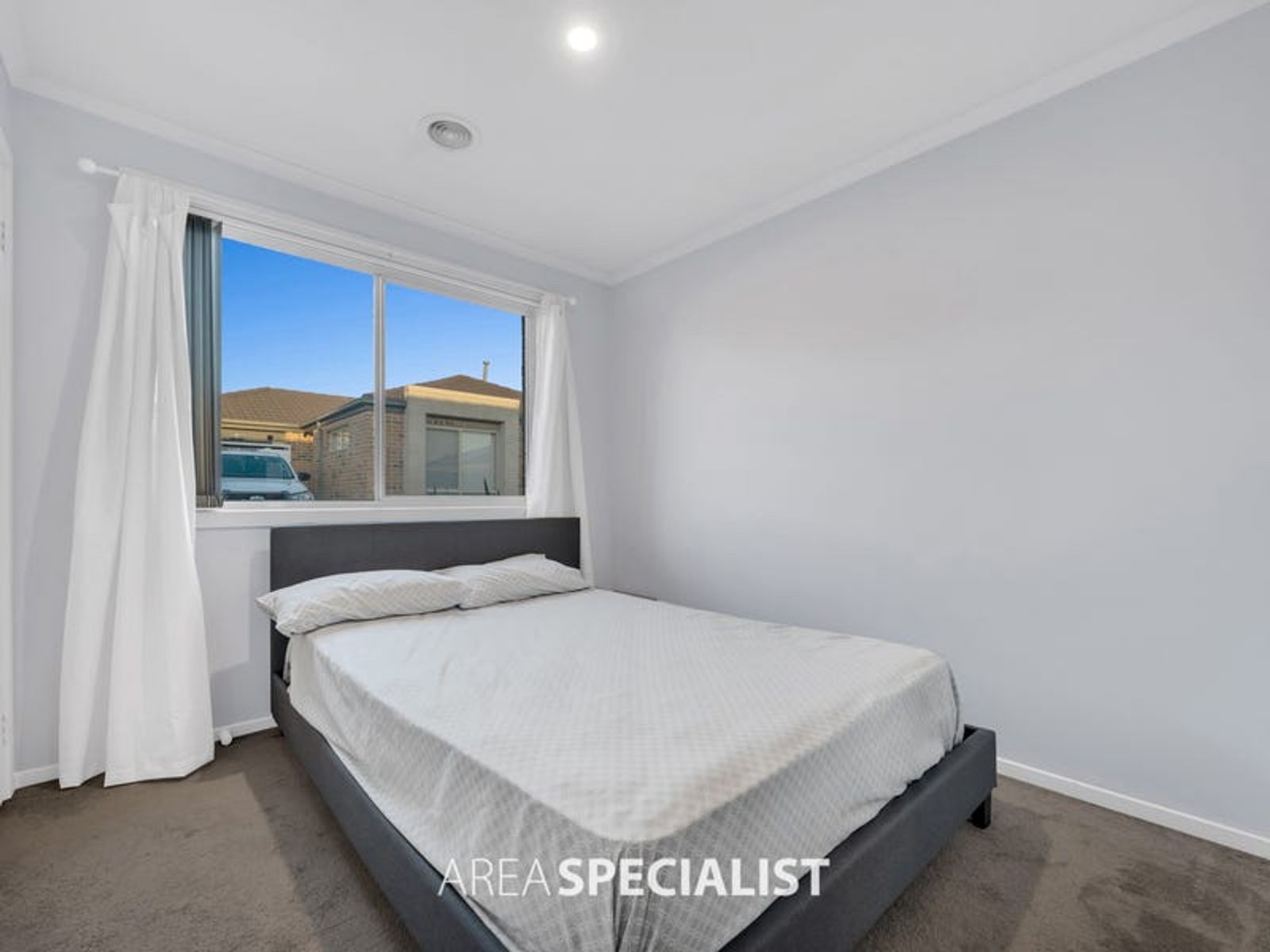2/107, Cranbourne West - Thumbnail 7
