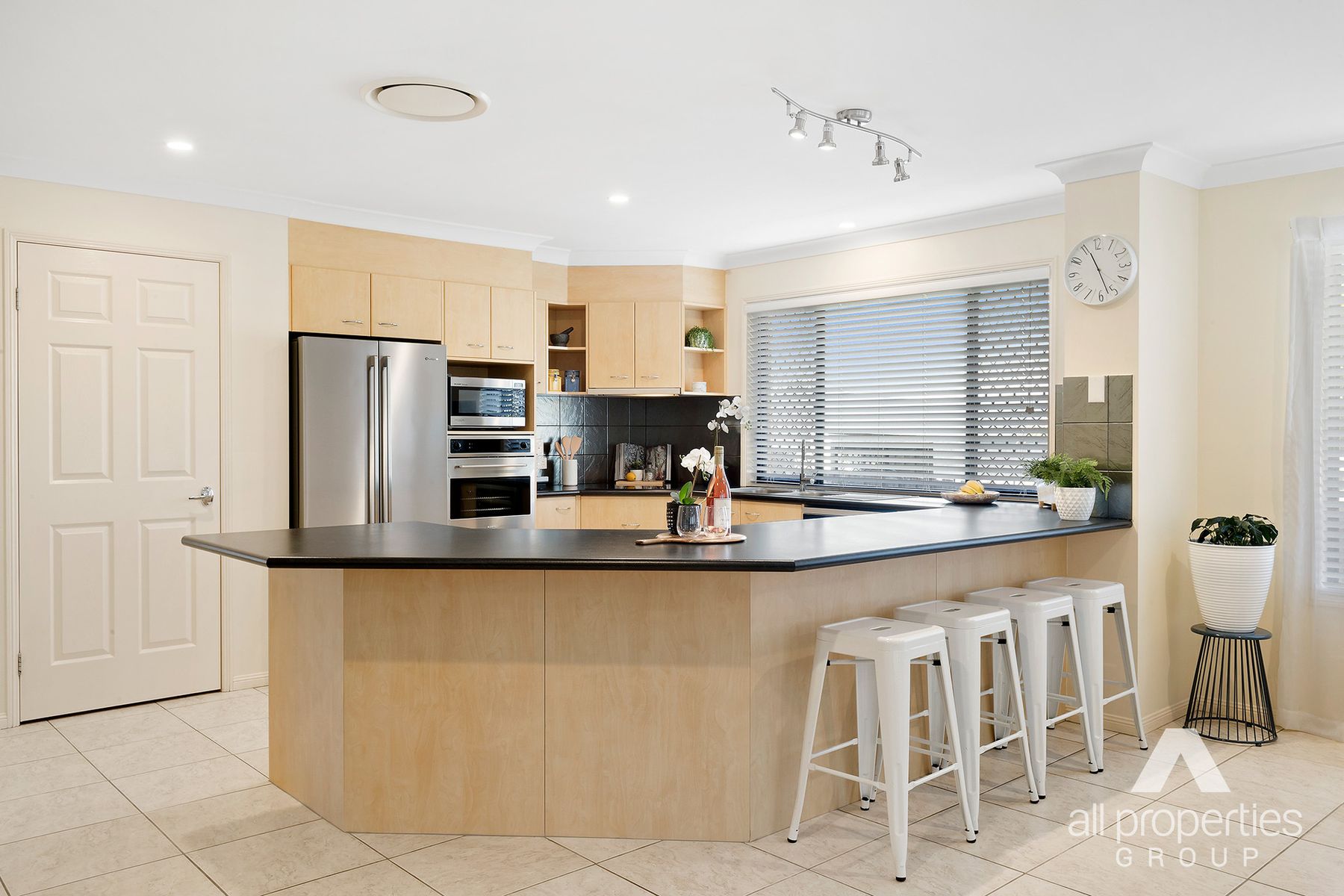 2 Benedict Place, Springfield Lakes, QLD 4300, Springfield Lakes - Thumbnail 2