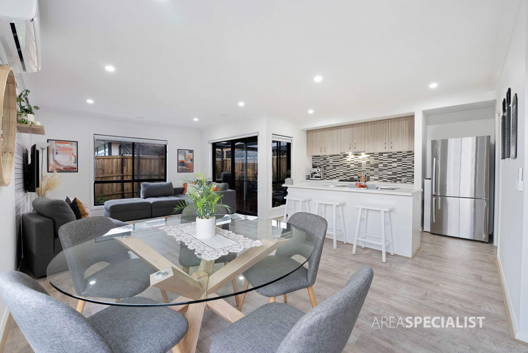 52 Trafford Drive, Truganina, VIC 3029, Truganina - Thumbnail 5