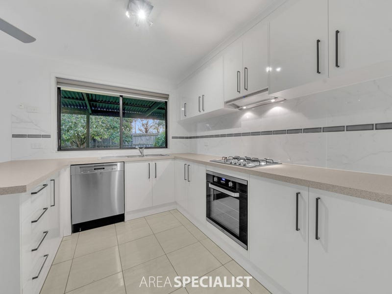 13 Medinah Rise, Hampton Park, VIC 3976, Hampton Park - Thumbnail 5