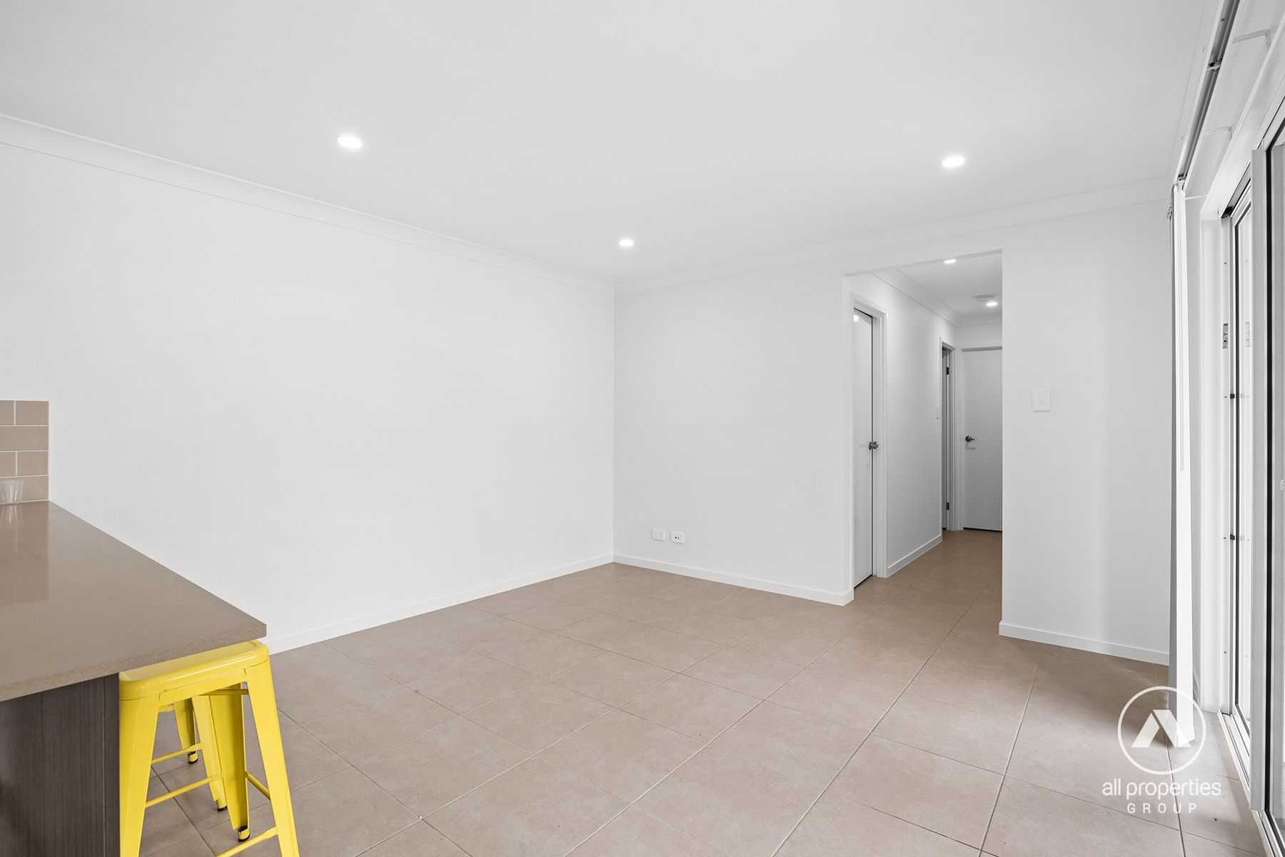 10 Hobson Place, Boronia Heights QLD 4124, Boronia Heights - Thumbnail 5