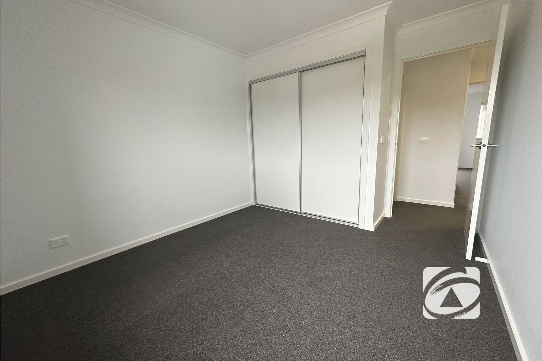 16 Slattery Place, Pakenham VIC 3810, Pakenham - Thumbnail 5