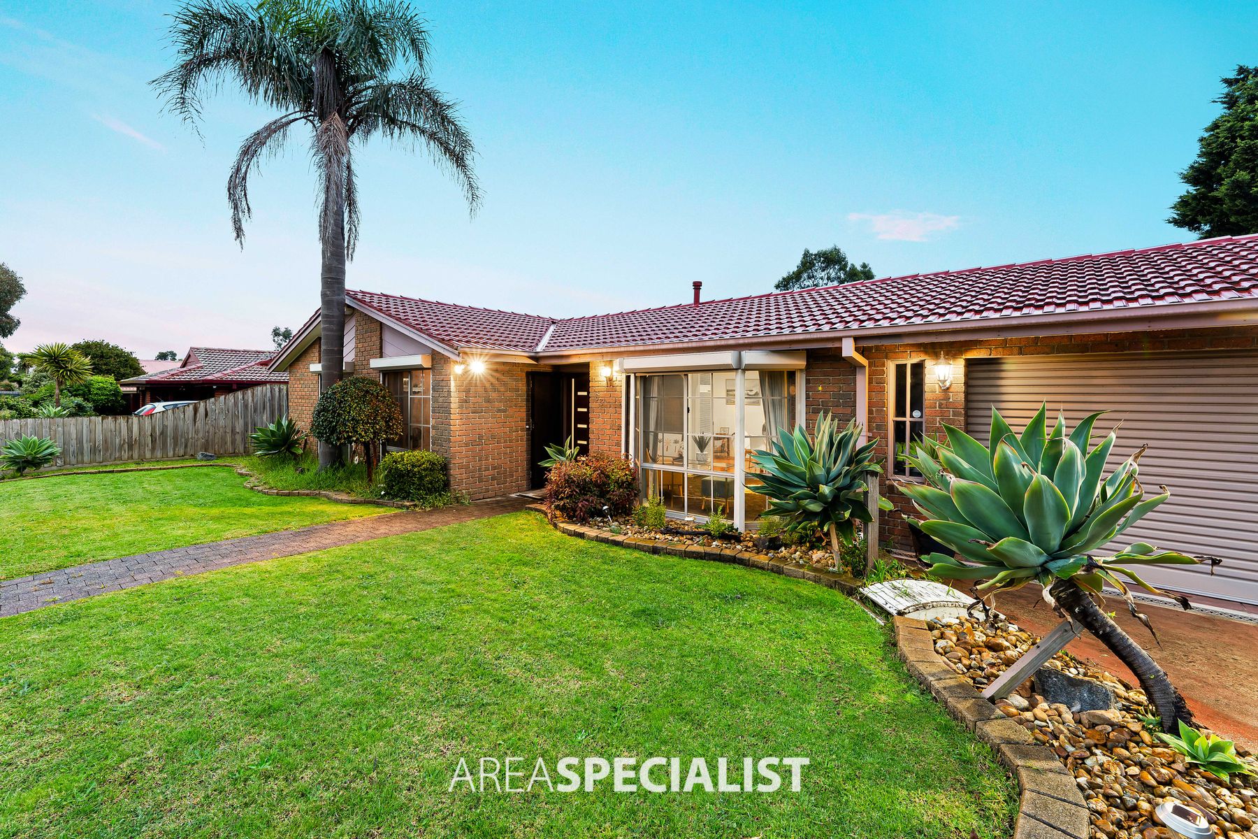 63 Willow Drive, Hampton Park, VIC 3976, Hampton Park - Thumbnail 2