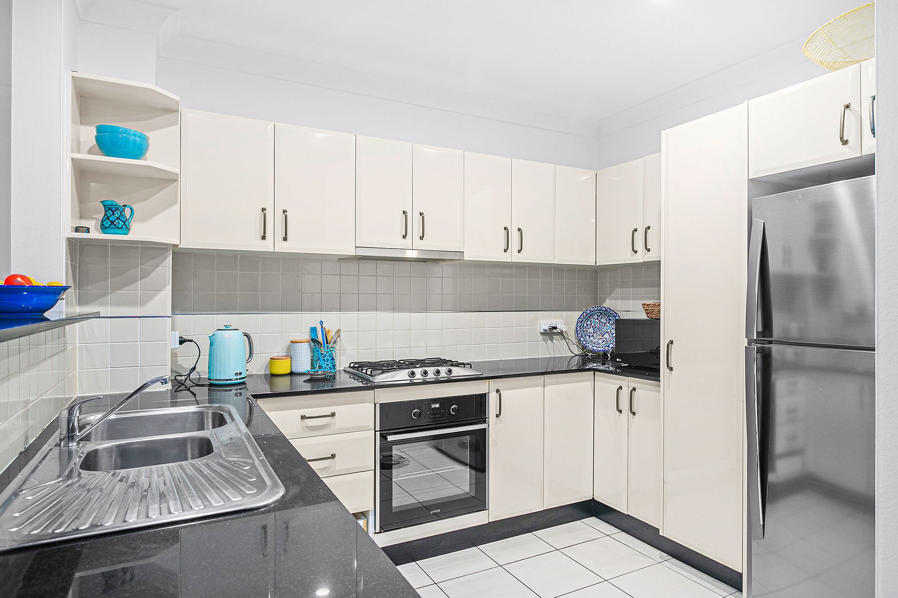 16/12-14 Gladstone Avenue, Wollongong NSW 2500, Wollongong - Thumbnail 3