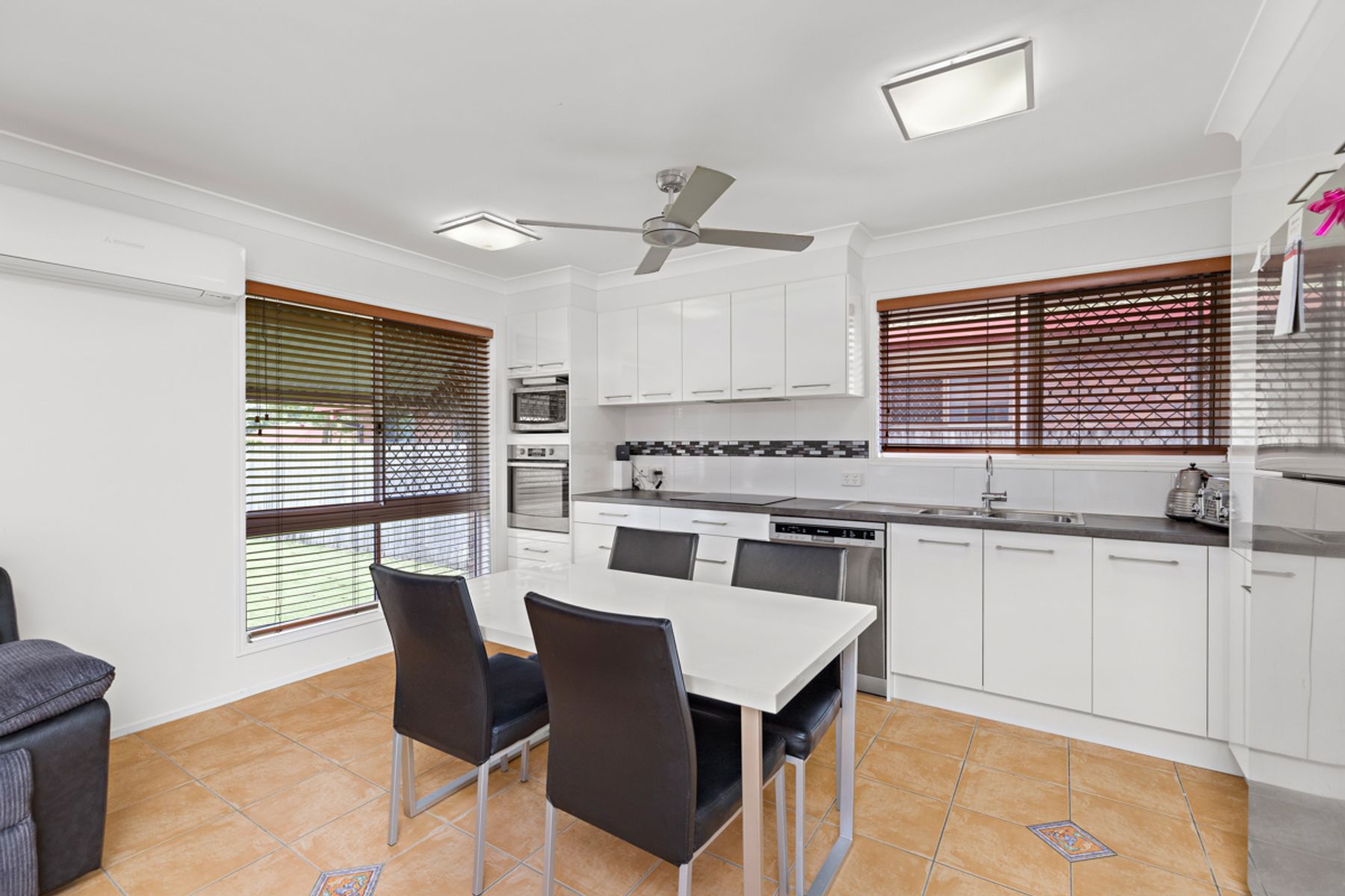 74 Benfer Road, Victoria Point, QLD 4165, Victoria Point - Thumbnail 7