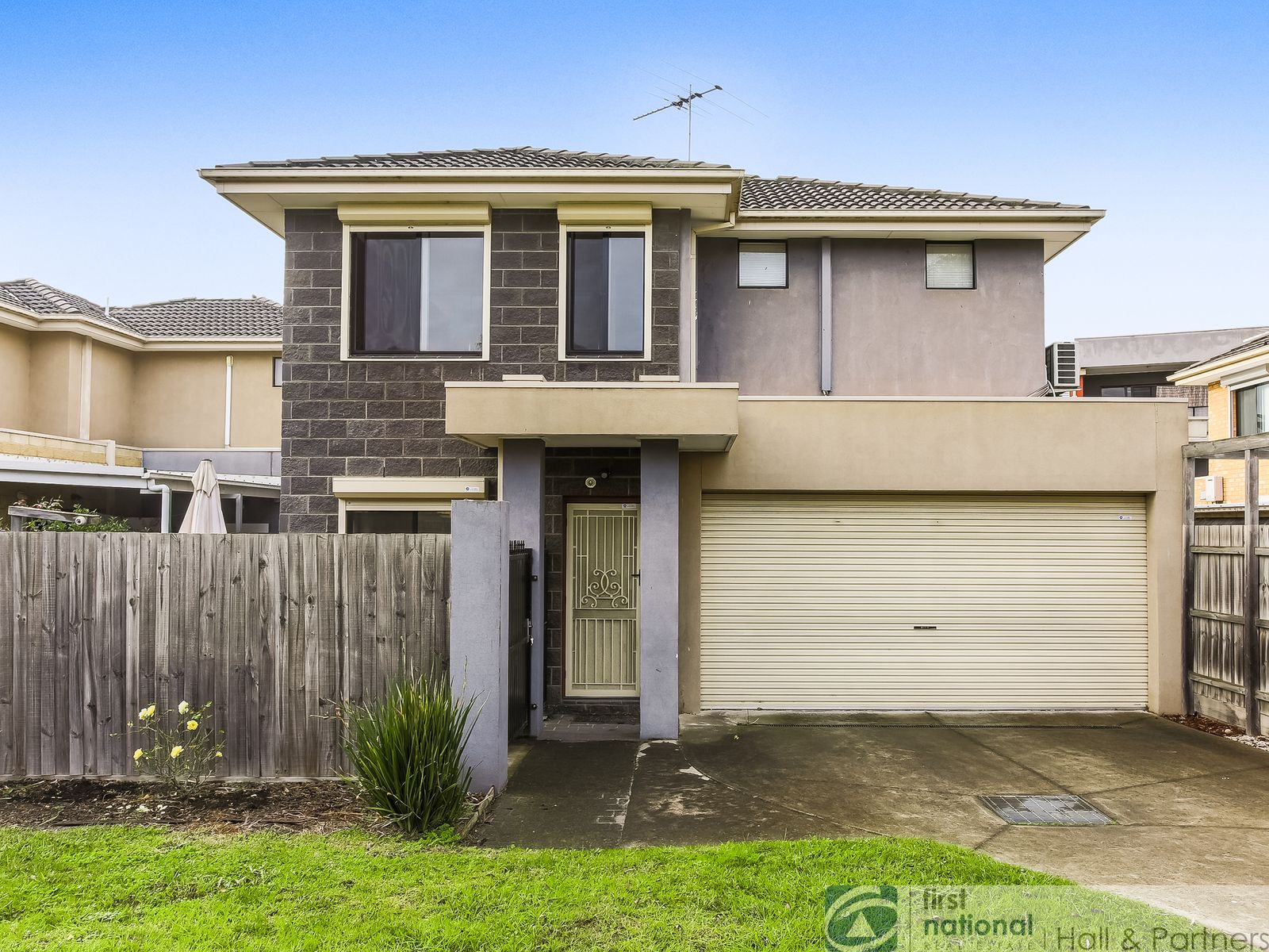 4/27-29 Golden Grove, Springvale South VIC 3172