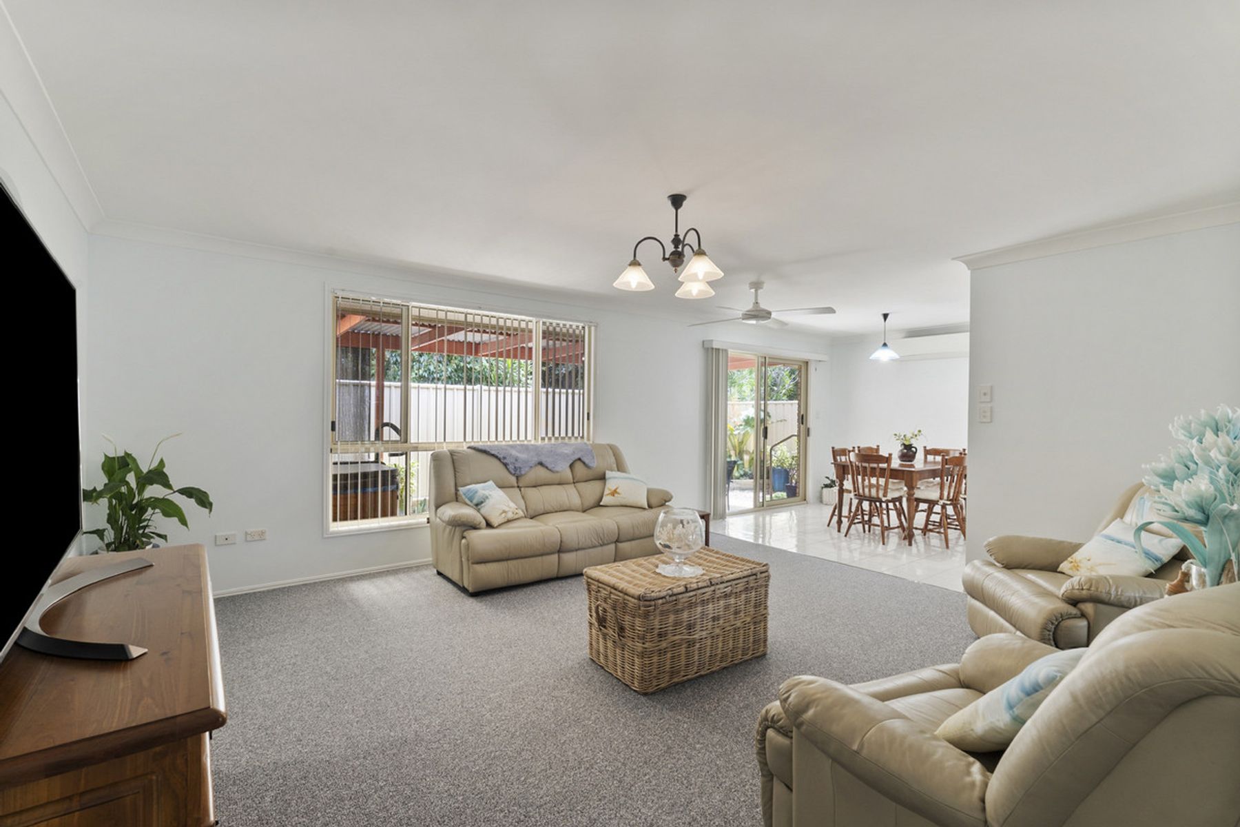 2/13 Cabana Court, Banora Point NSW 2486, Banora Point - Thumbnail 3