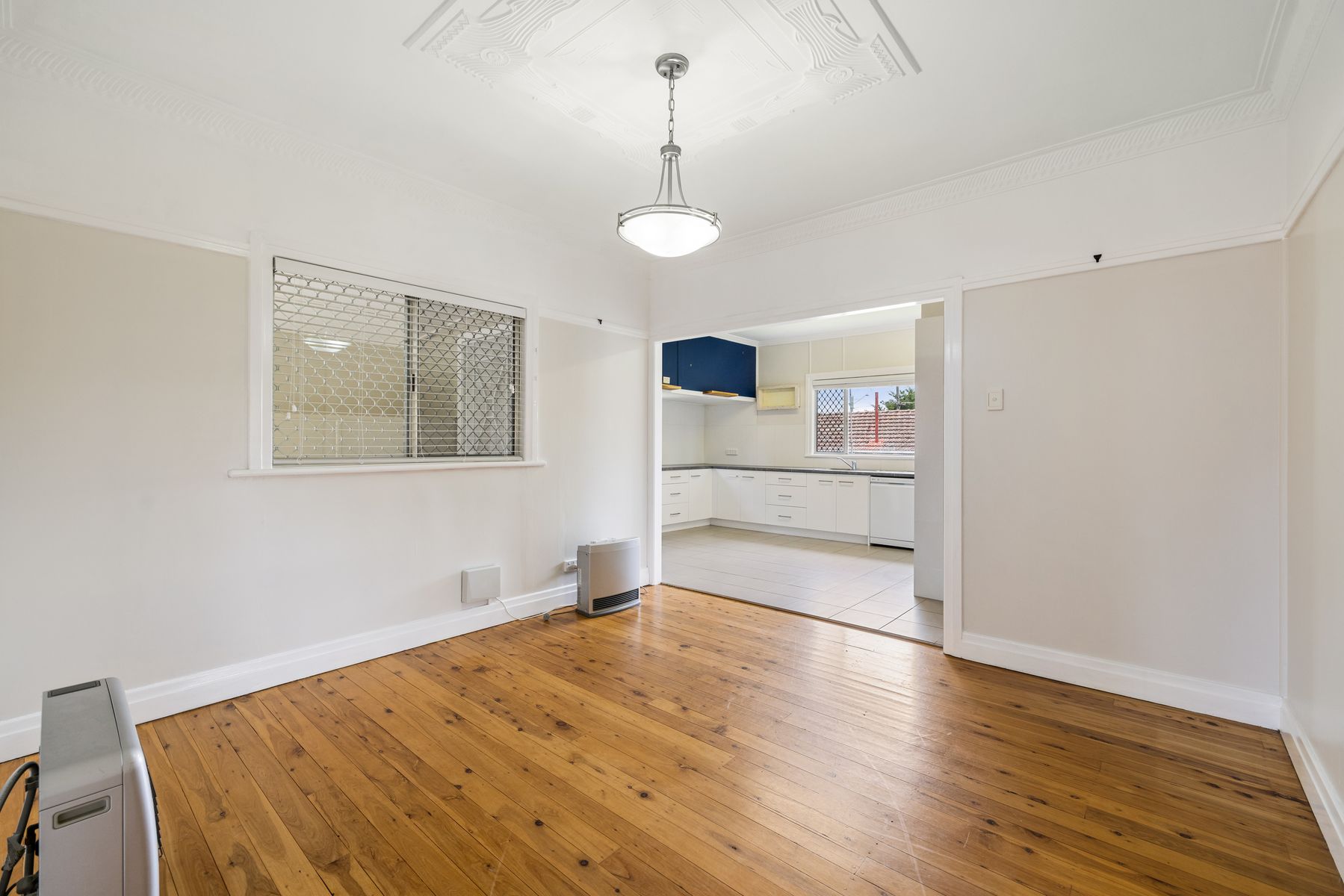 737 Ruthven Street, South Toowoomba QLD 4350, South Toowoomba - Thumbnail 3