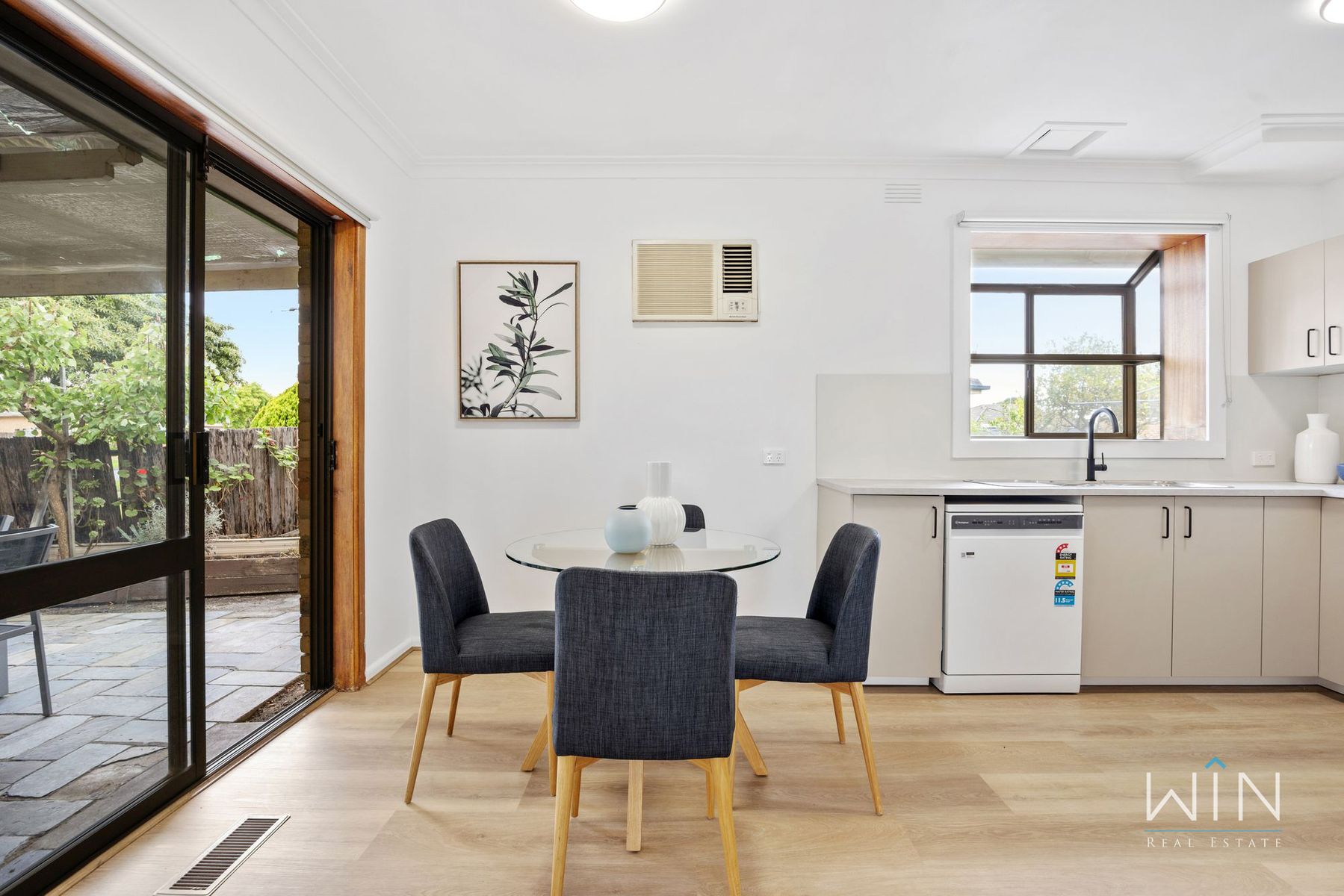 2 Charles Avenue, Springvale, VIC 3171, Springvale - Thumbnail 6