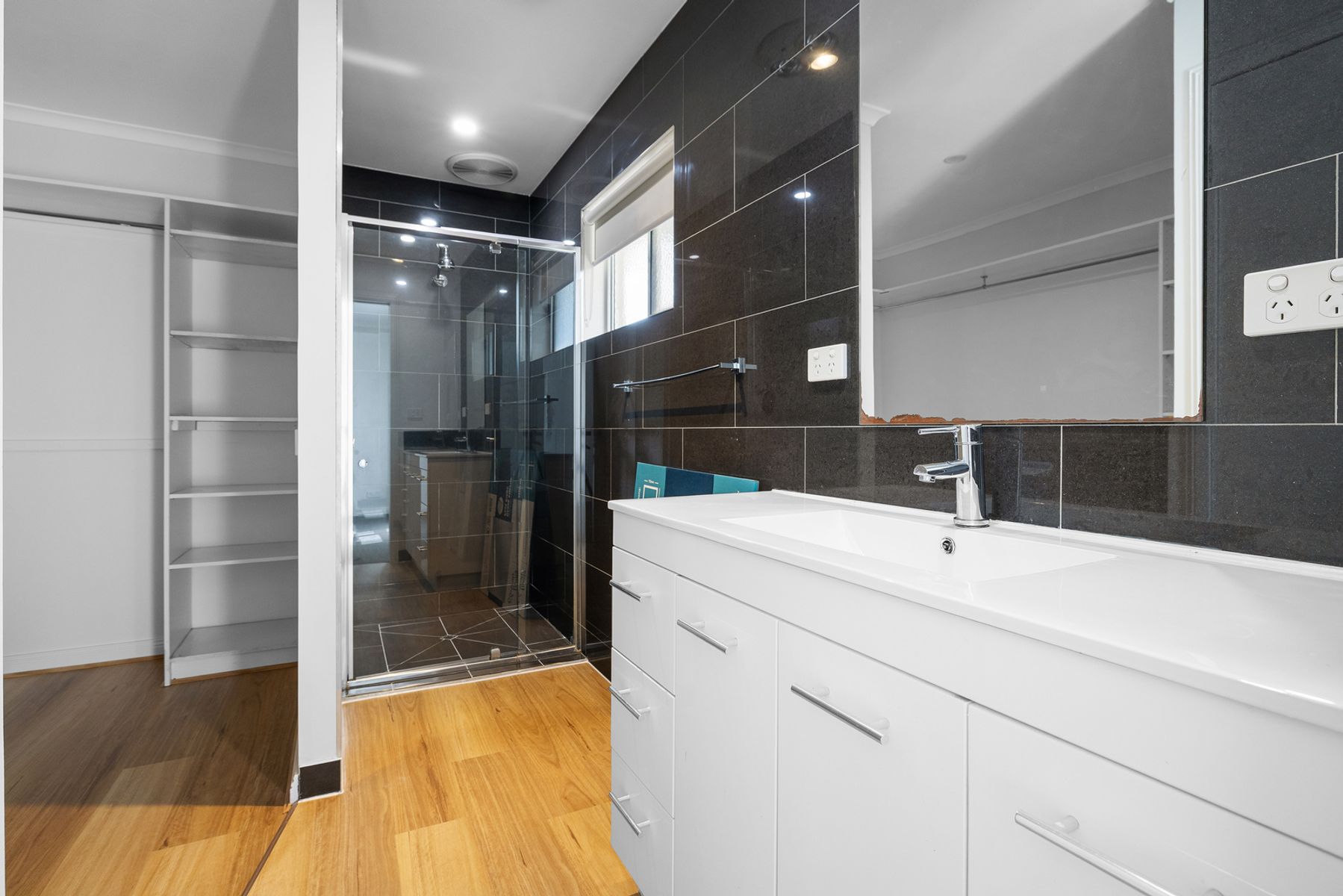 27 Grey Street, Darley VIC 3340, Darley - Thumbnail 8