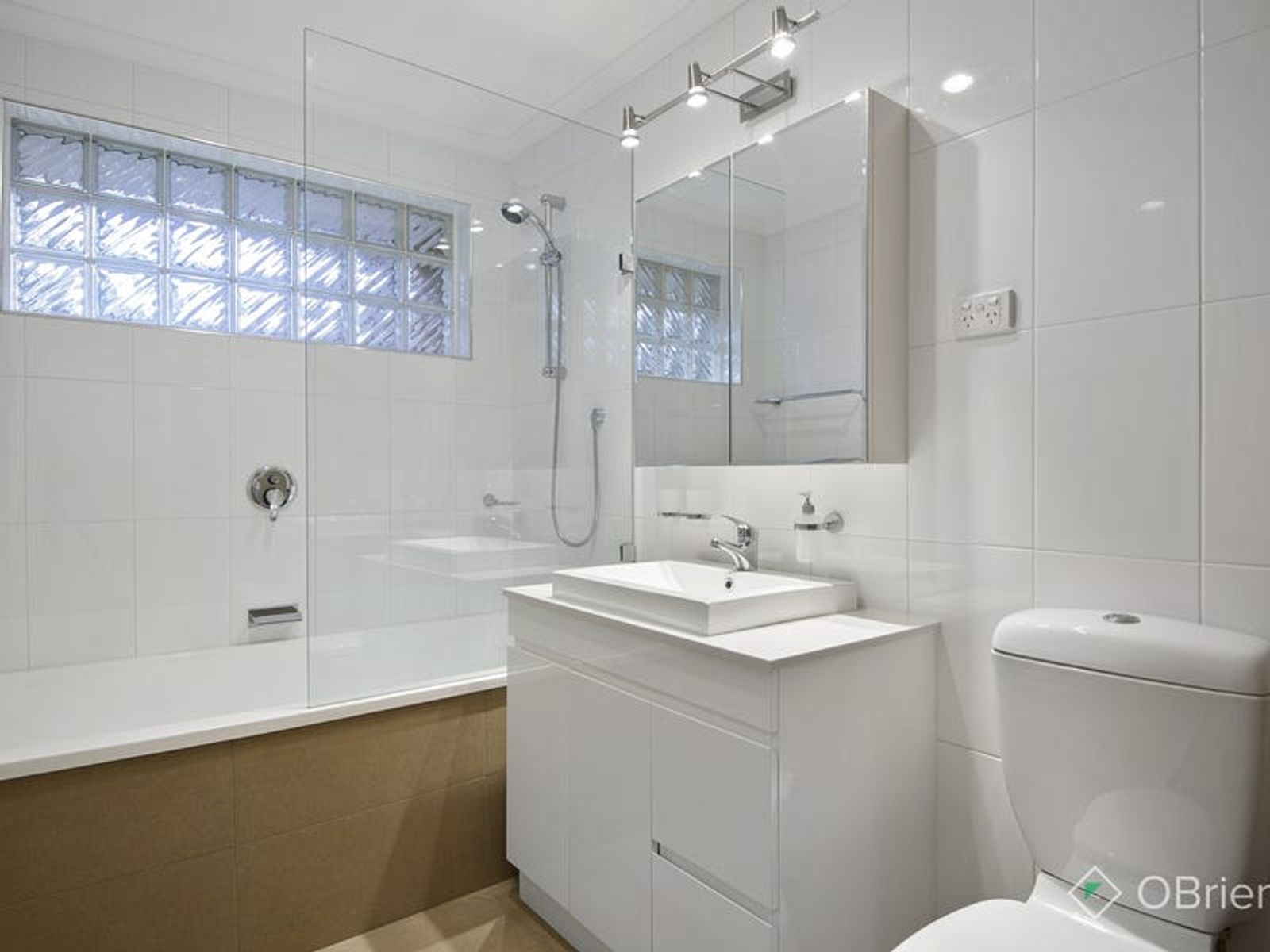 6 Doyle Place, Endeavour Hills, VIC 3802, Endeavour Hills - Thumbnail 5