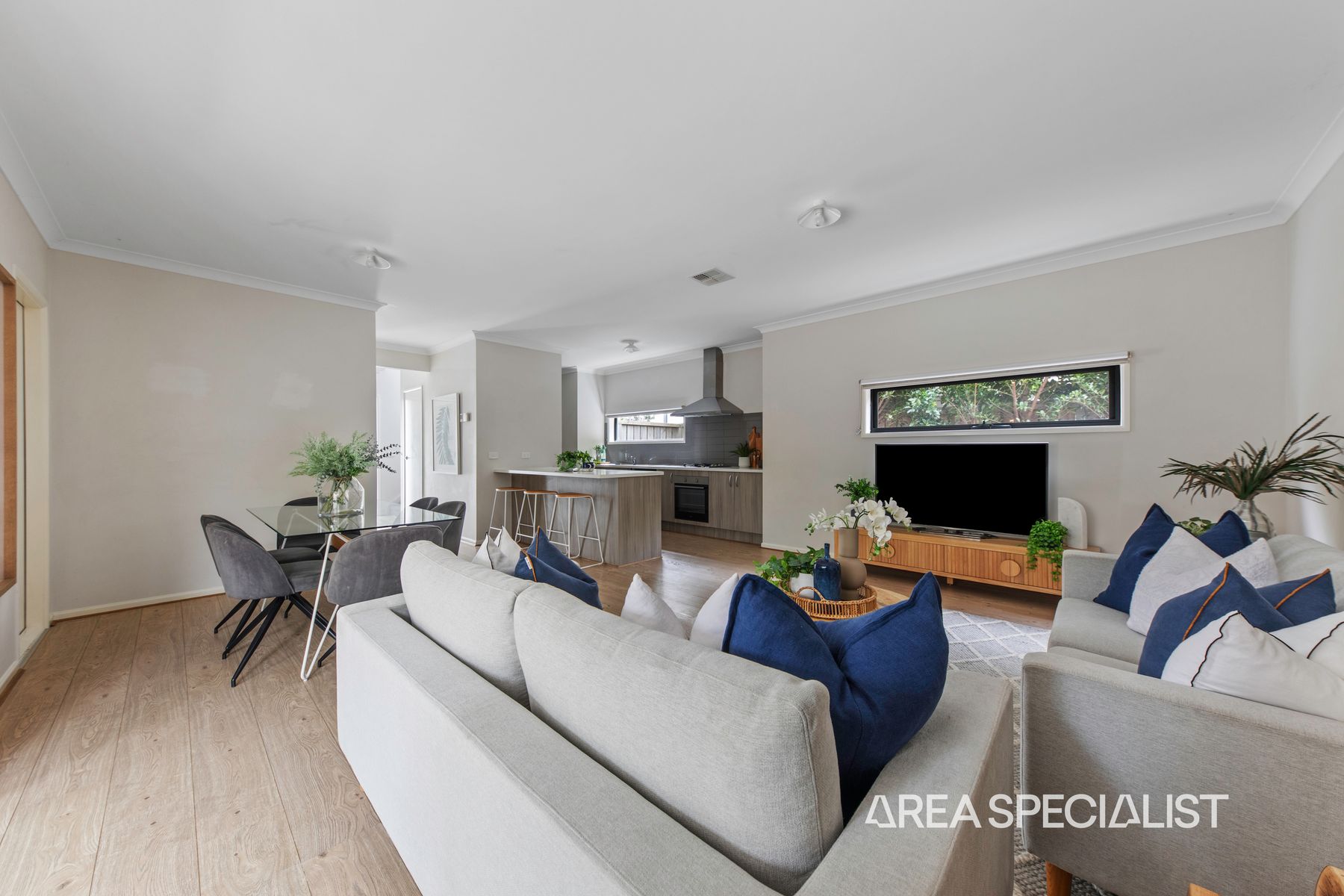 16 Mossey Crescent, Cranbourne East, VIC 3977, Cranbourne East - Thumbnail 7