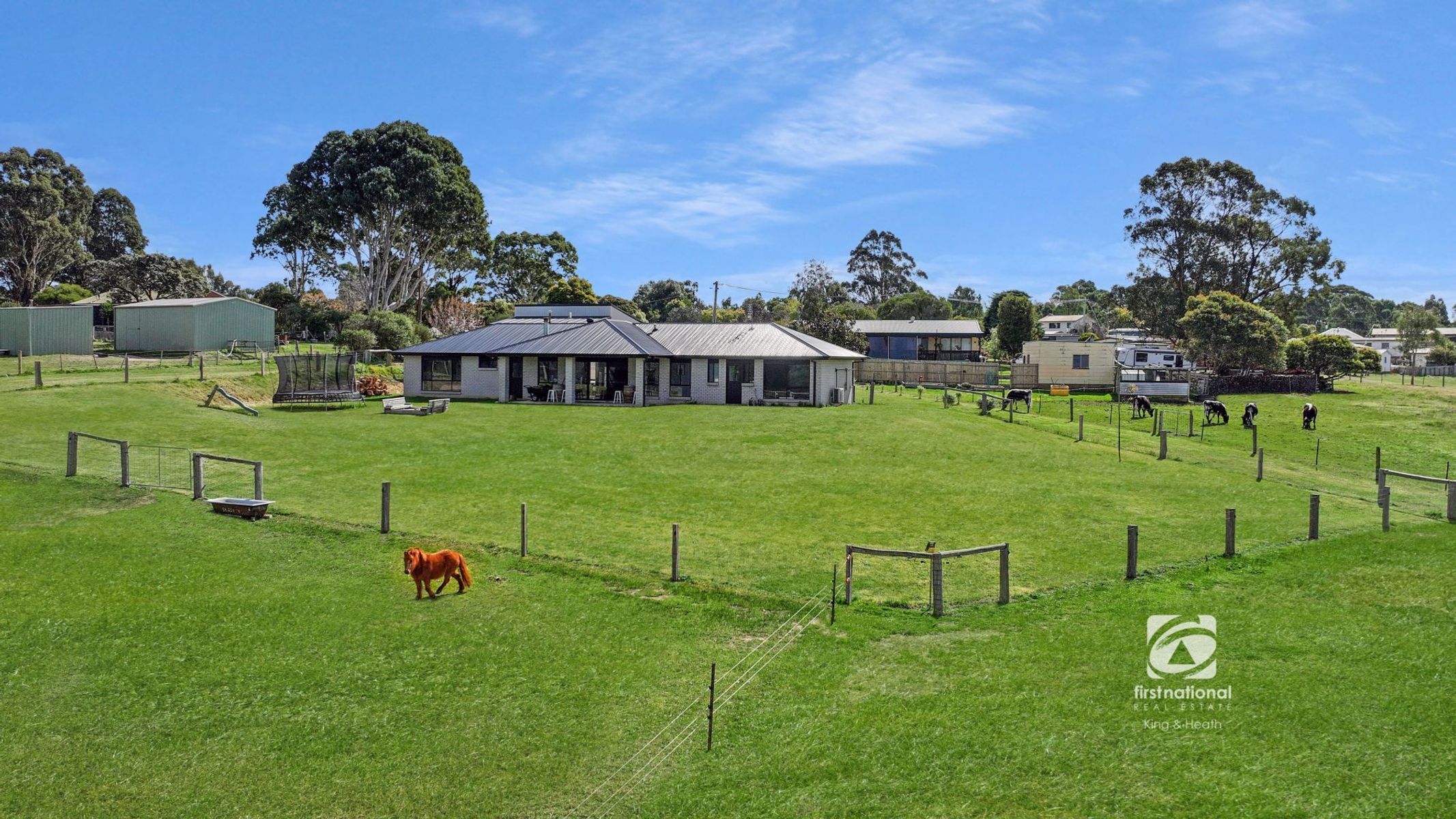 19 Nicholson Court, Nicholson VIC 3882, Nicholson - Thumbnail 2