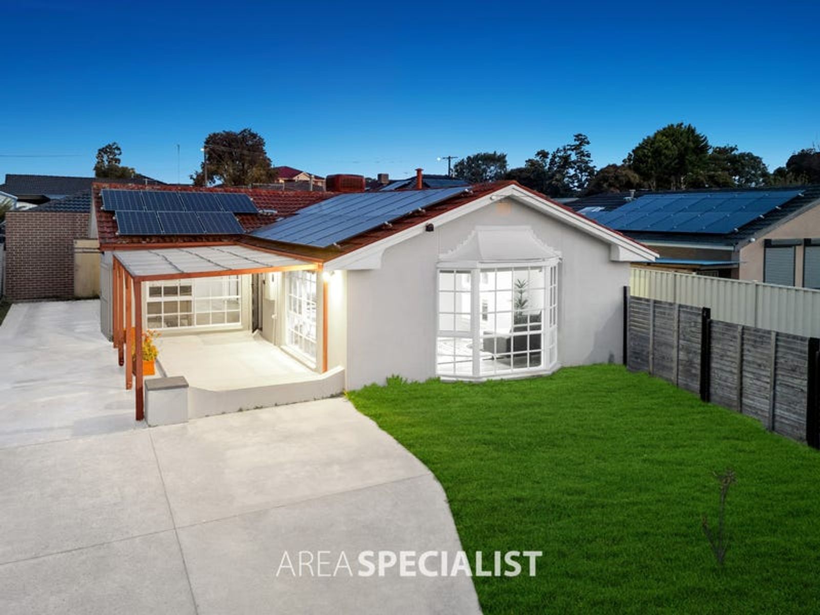 4 Sinclair Court, Hampton Park, VIC 3976, Hampton Park - Thumbnail 2