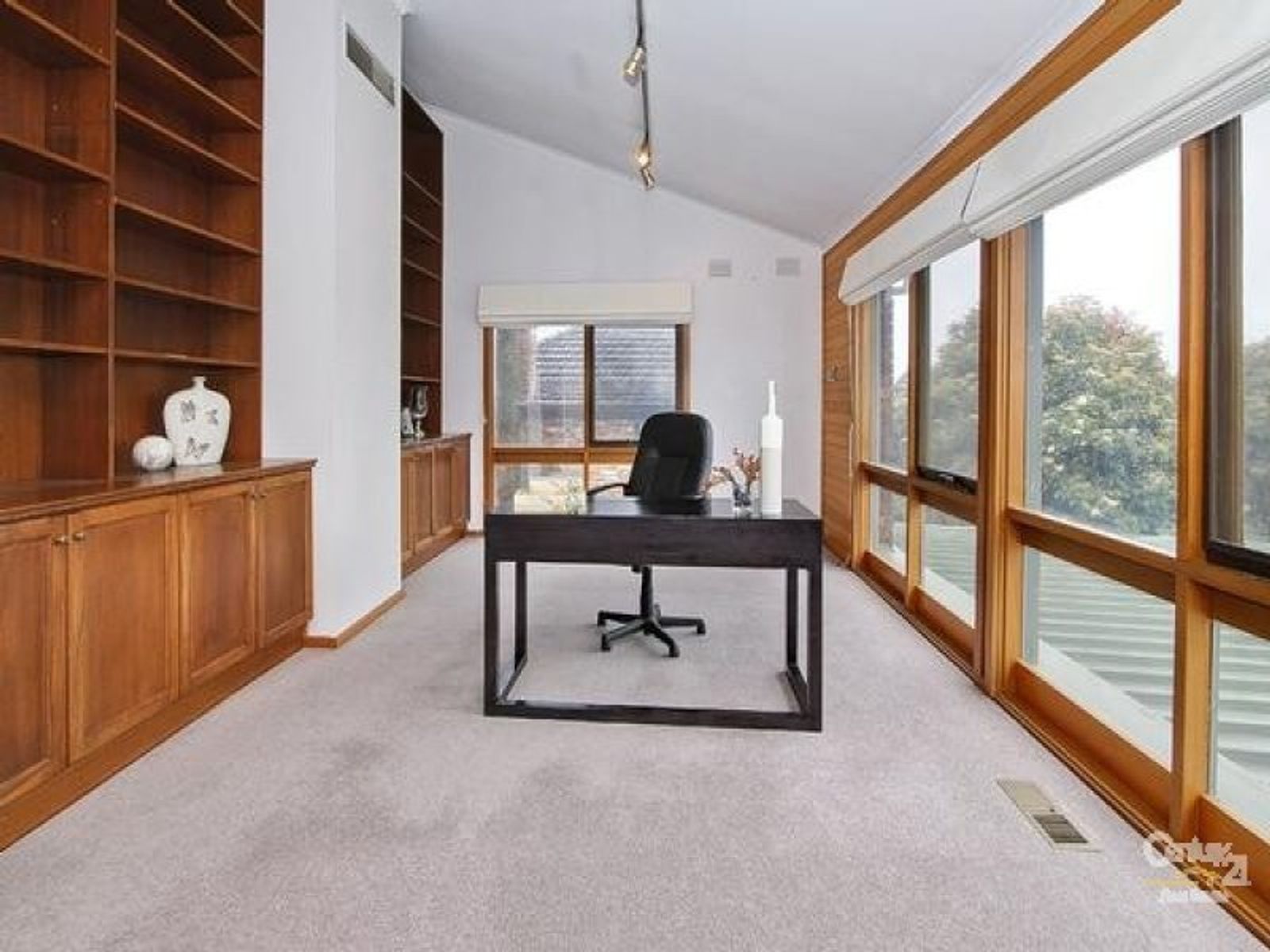 12 Palmerston Crescent, Wheelers Hill, VIC 3150, Wheelers Hill - Thumbnail 5