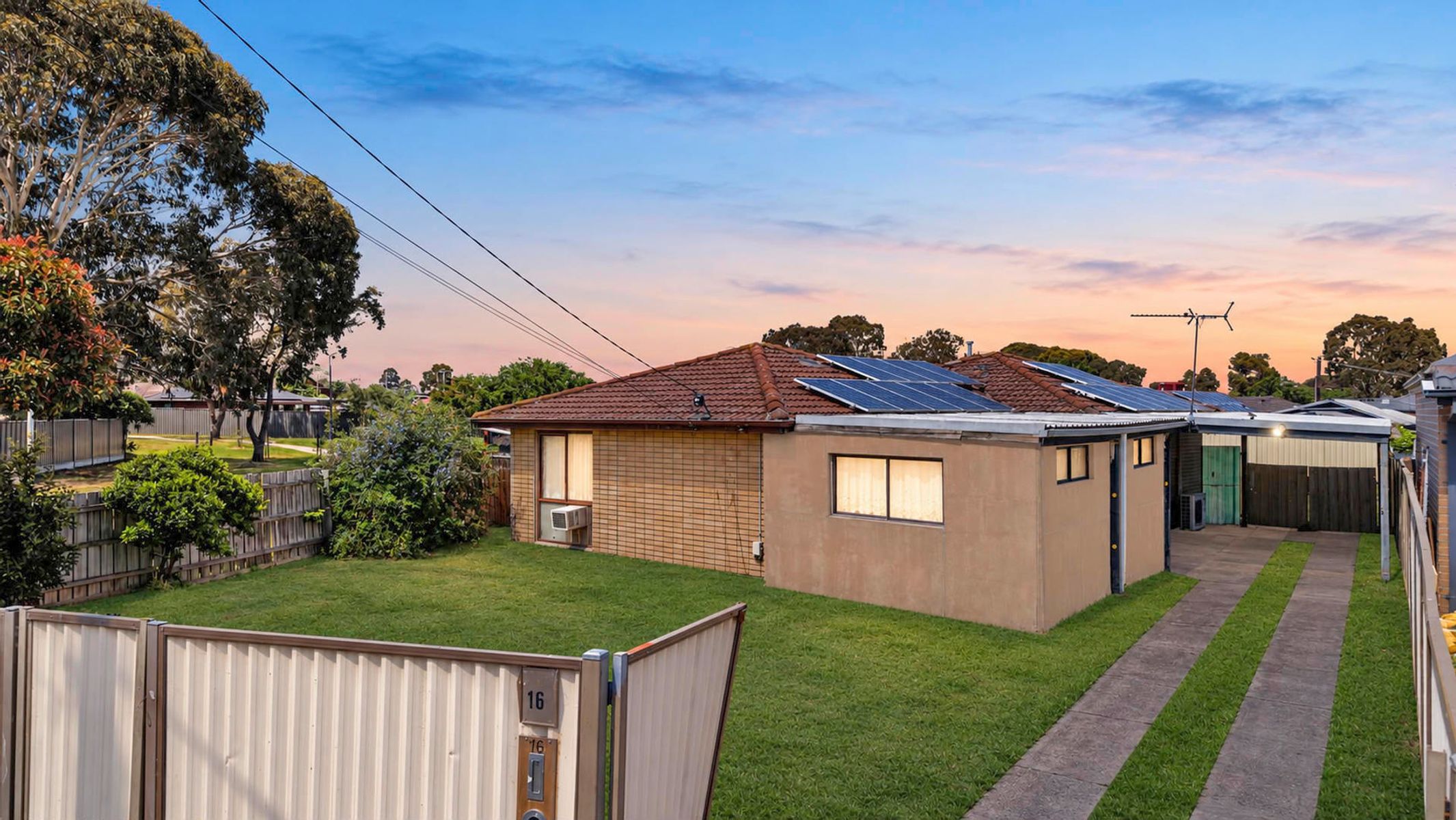 16 Glenmaggie Court, Meadow Heights - Image 1