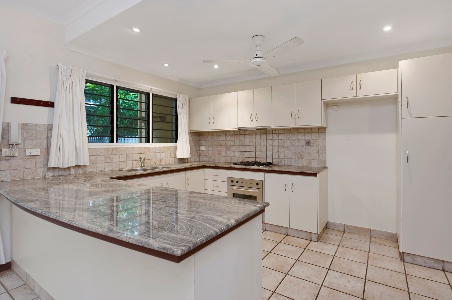 3/20 Barossa Street, Larrakeyah NT 0820, Larrakeyah - Thumbnail 5