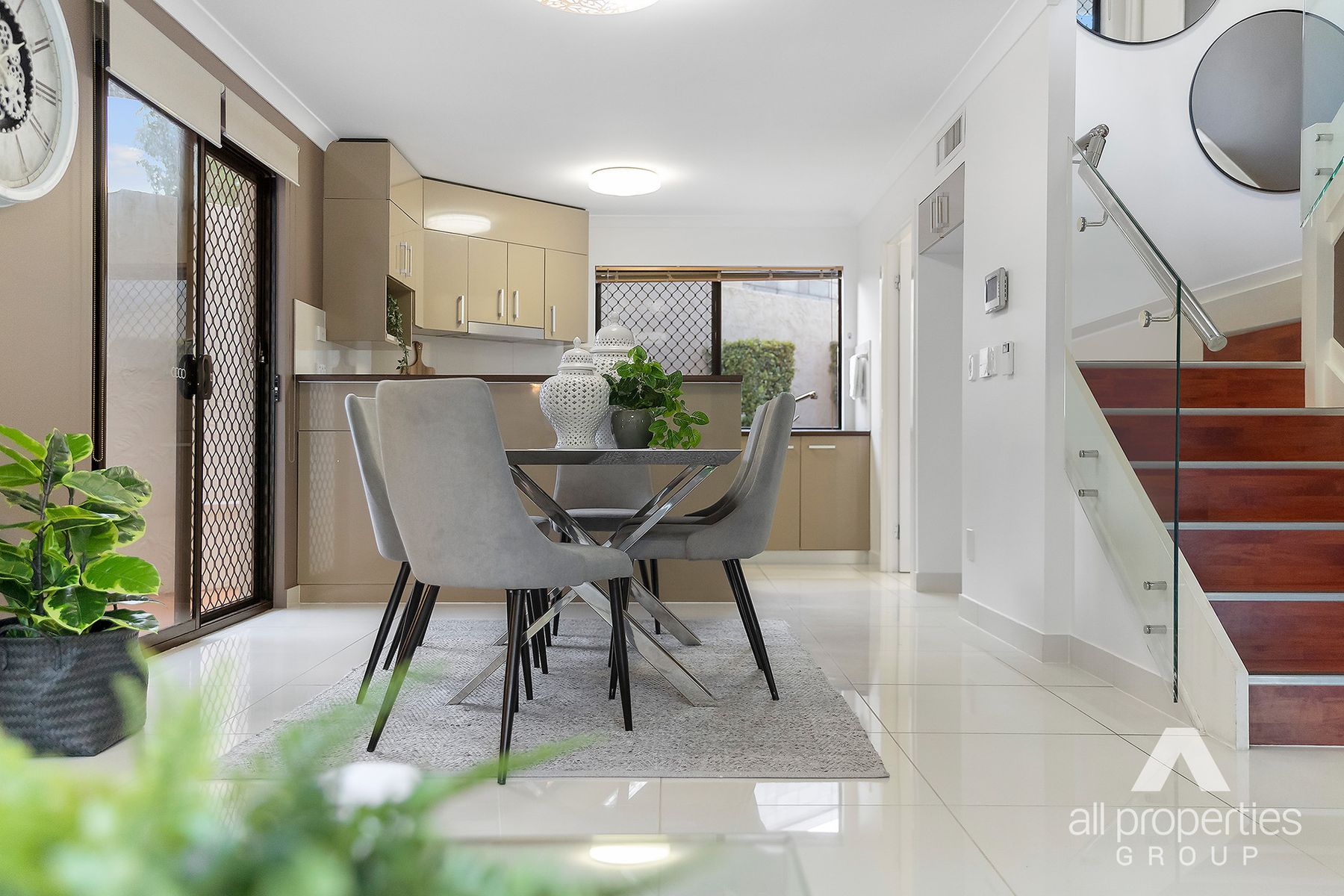 33 Doulton Street, Calamvale QLD 4116, Calamvale - Thumbnail 3