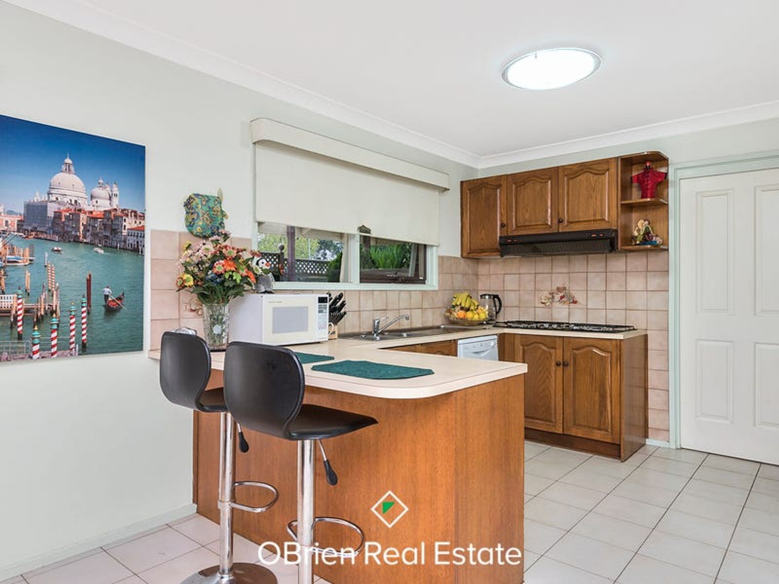 28 Monteith Crescent, Endeavour Hills, VIC 3802, Endeavour Hills - Thumbnail 3