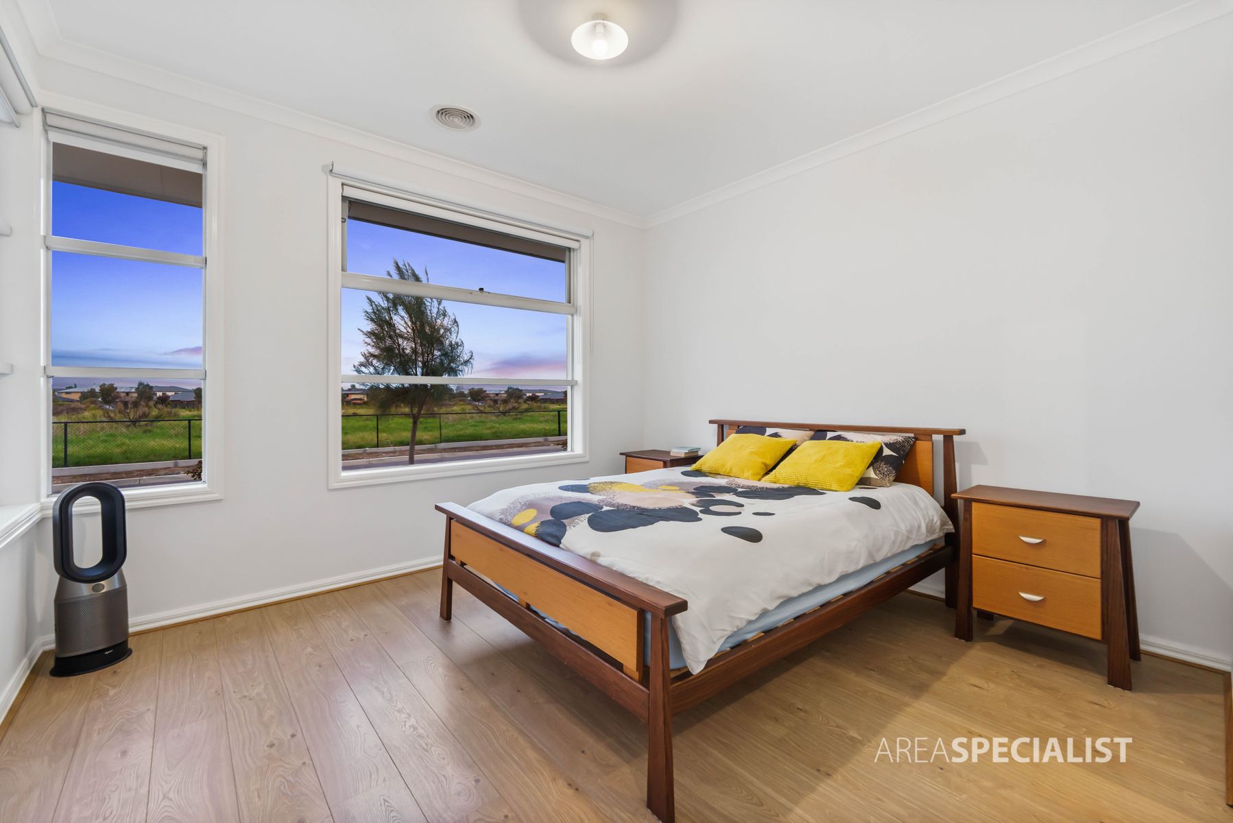 24 Akkersley Drive, Truganina, VIC 3029, Truganina - Thumbnail 3