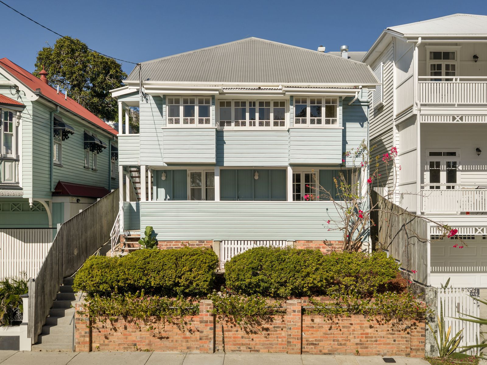 16 Drynan Street