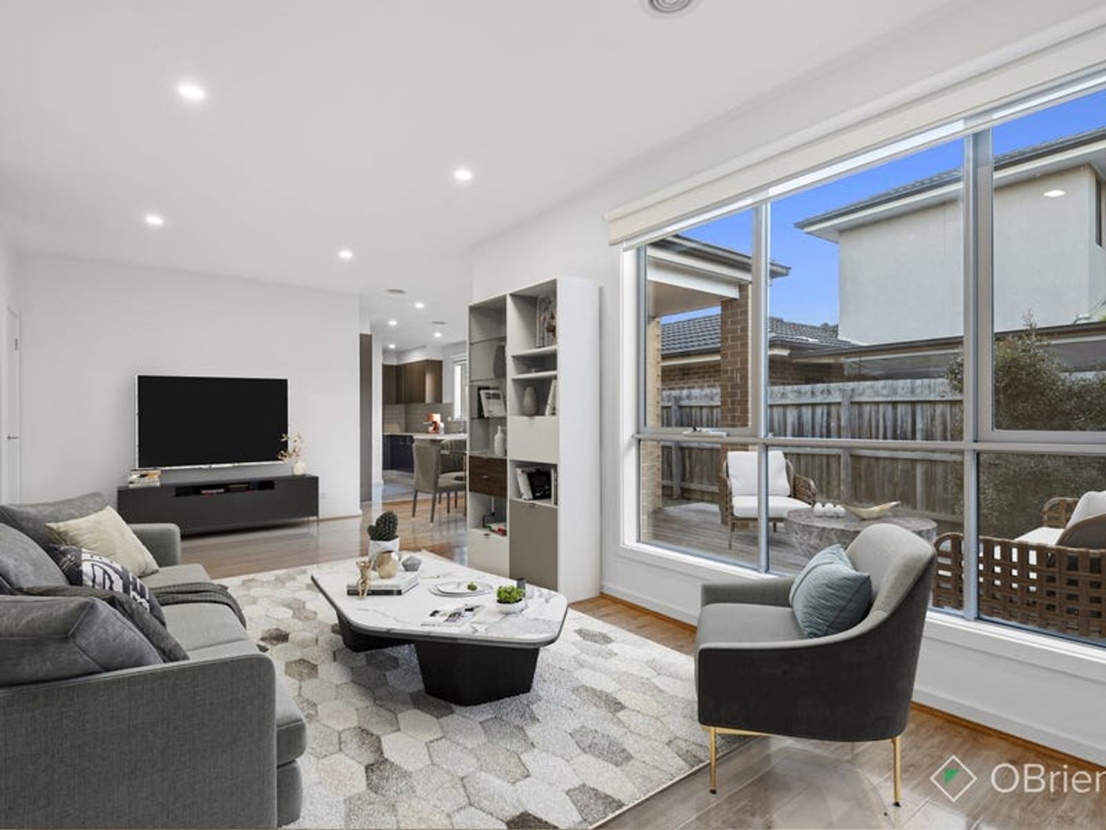 5 Misha Boulevard, Endeavour Hills, VIC 3802, Endeavour Hills - Thumbnail 2