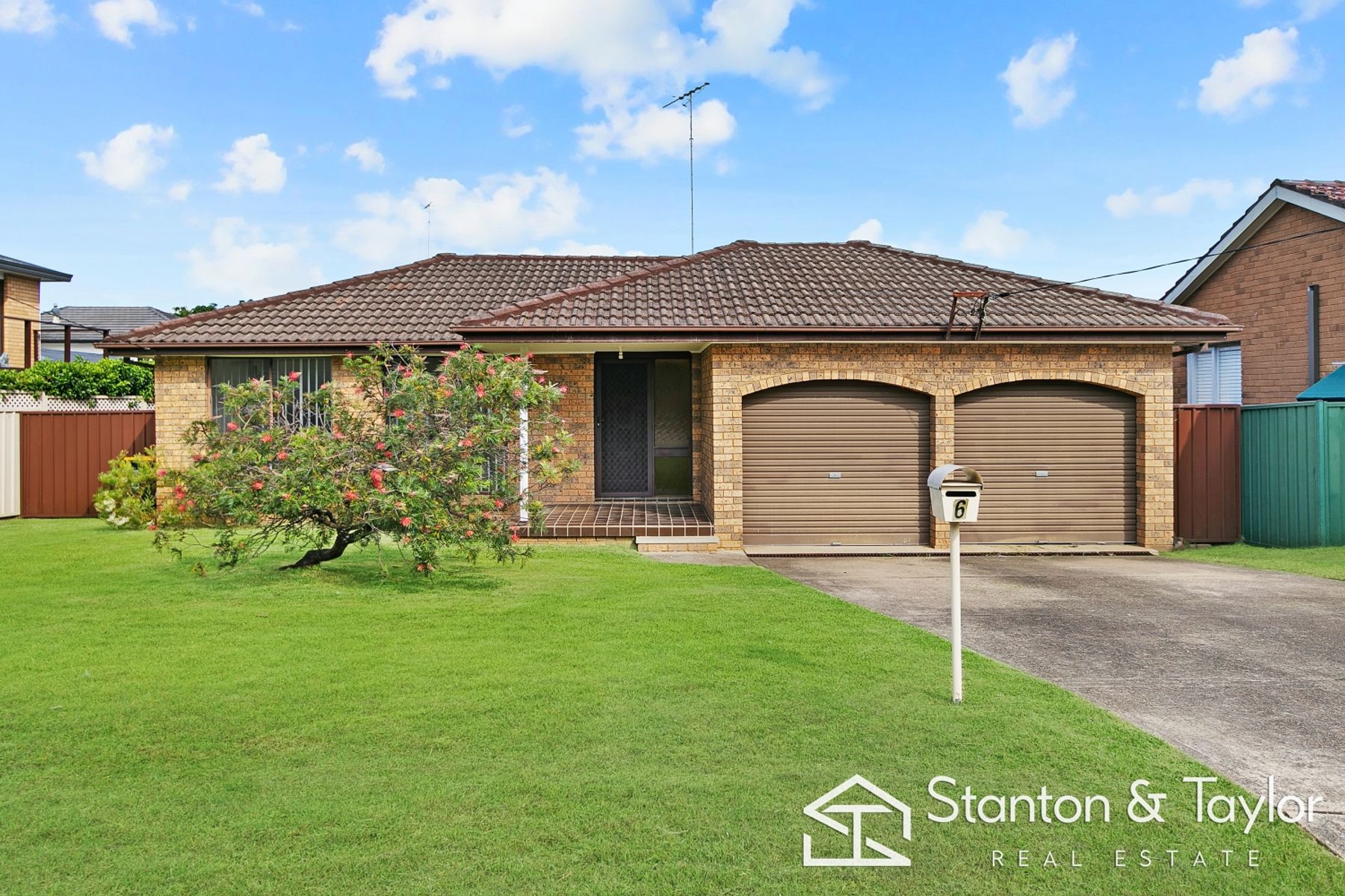 6 PARKLANDS AVENUE, Leonay - Thumbnail 2