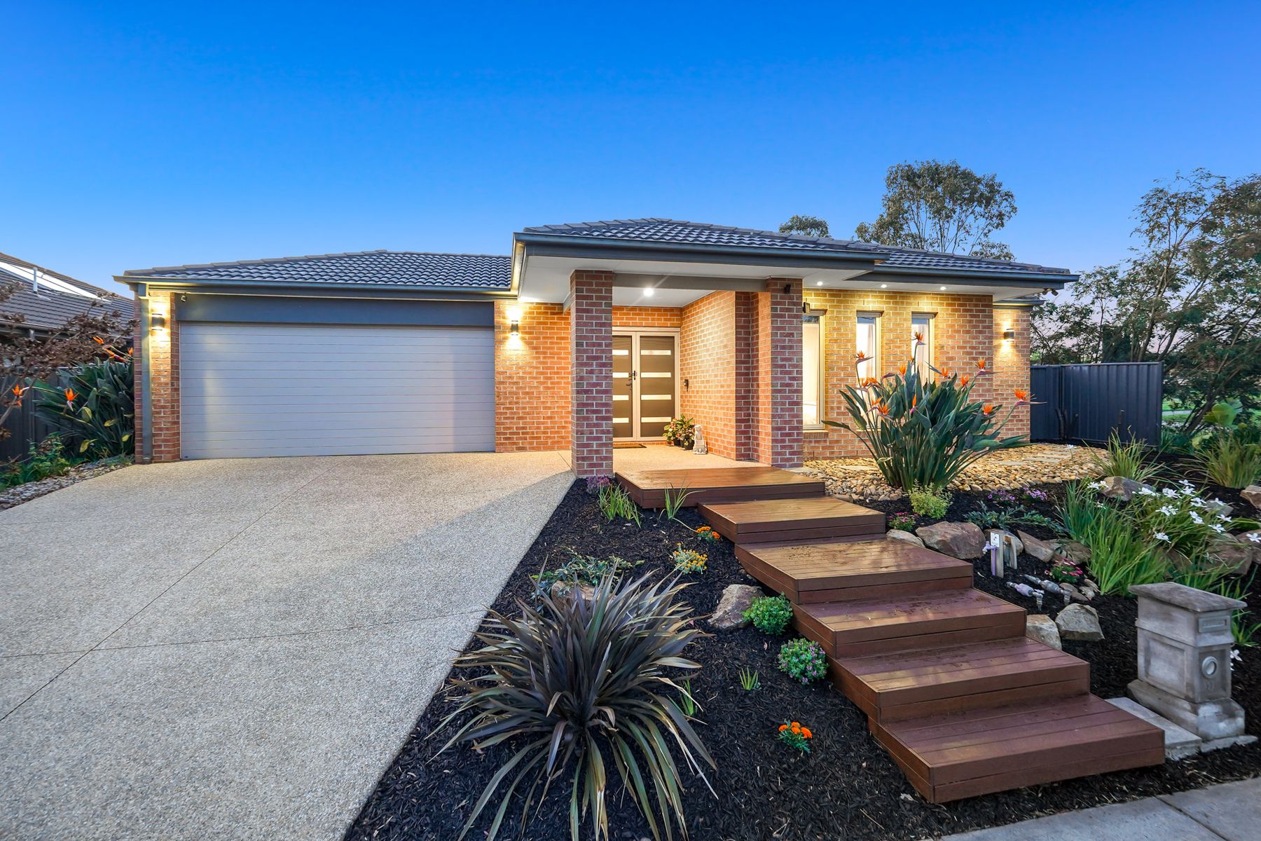 11 Perry Circuit, Cranbourne North, VIC 3977, Cranbourne North - Thumbnail 3