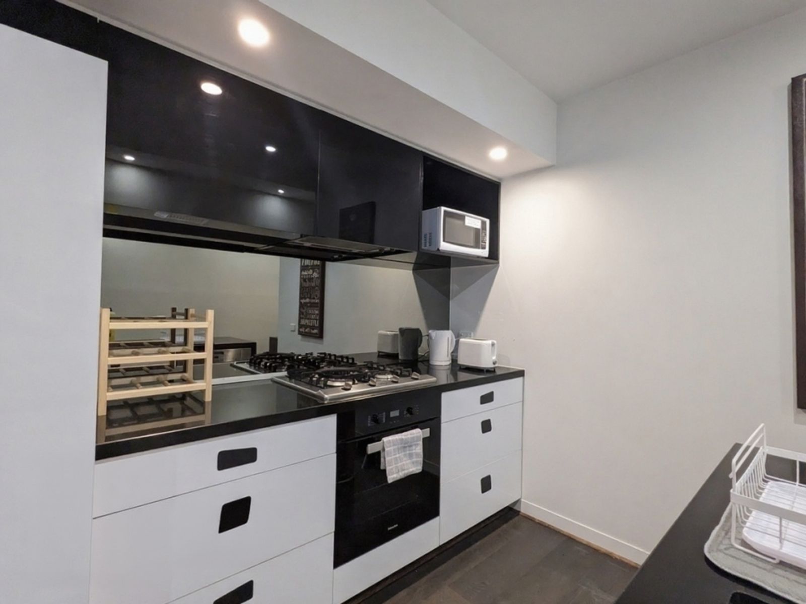 805/18 Mccombie Street, Elsternwick, VIC 3185, Elsternwick - Thumbnail 5